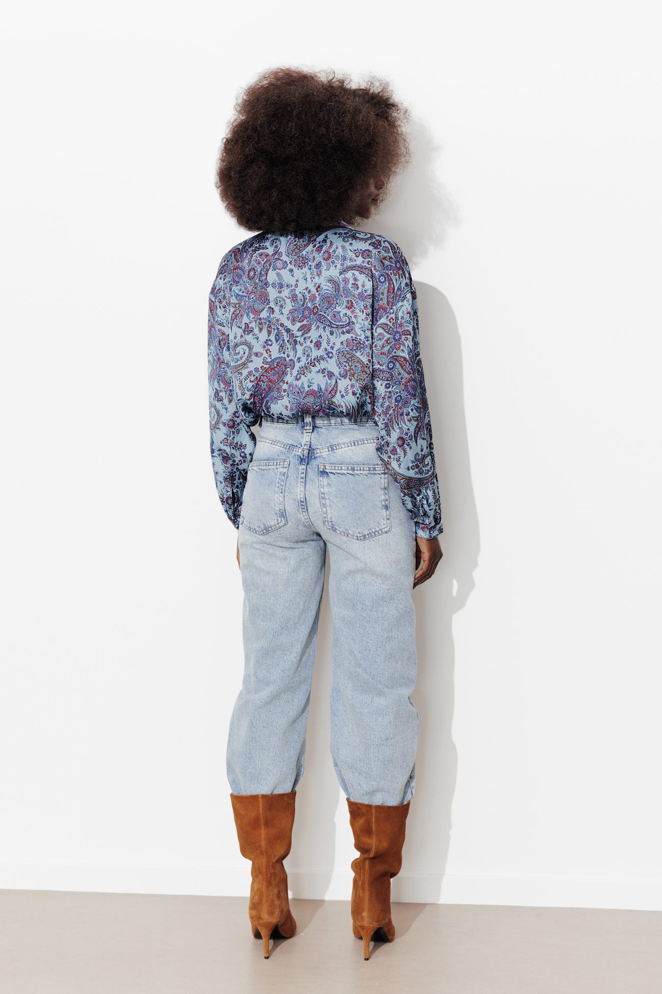 Chemise en satin imprimée