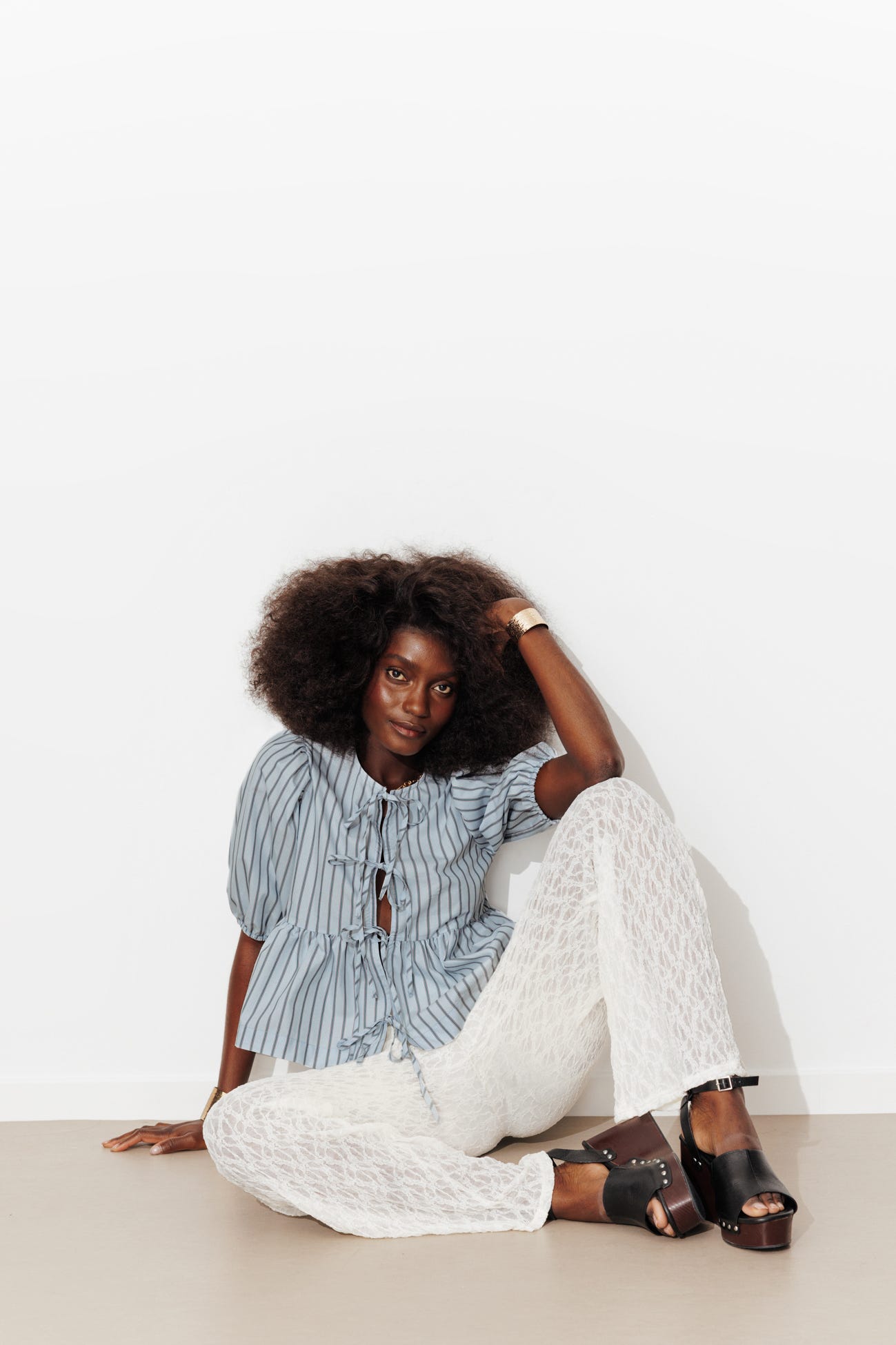 Blouse rayée à nouettes Femme