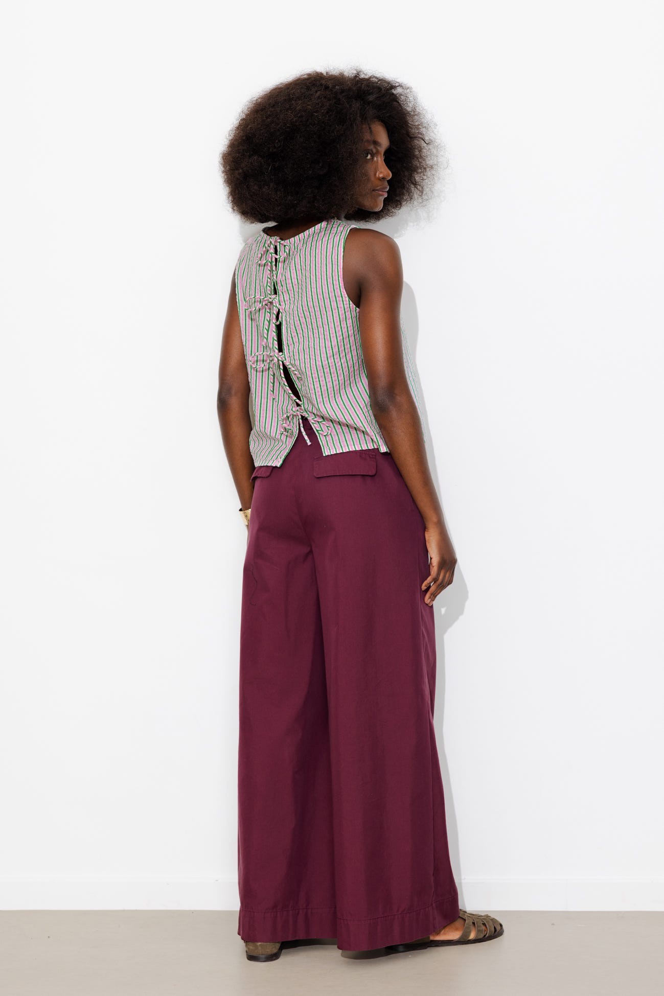 Top sans manches rayé Femme