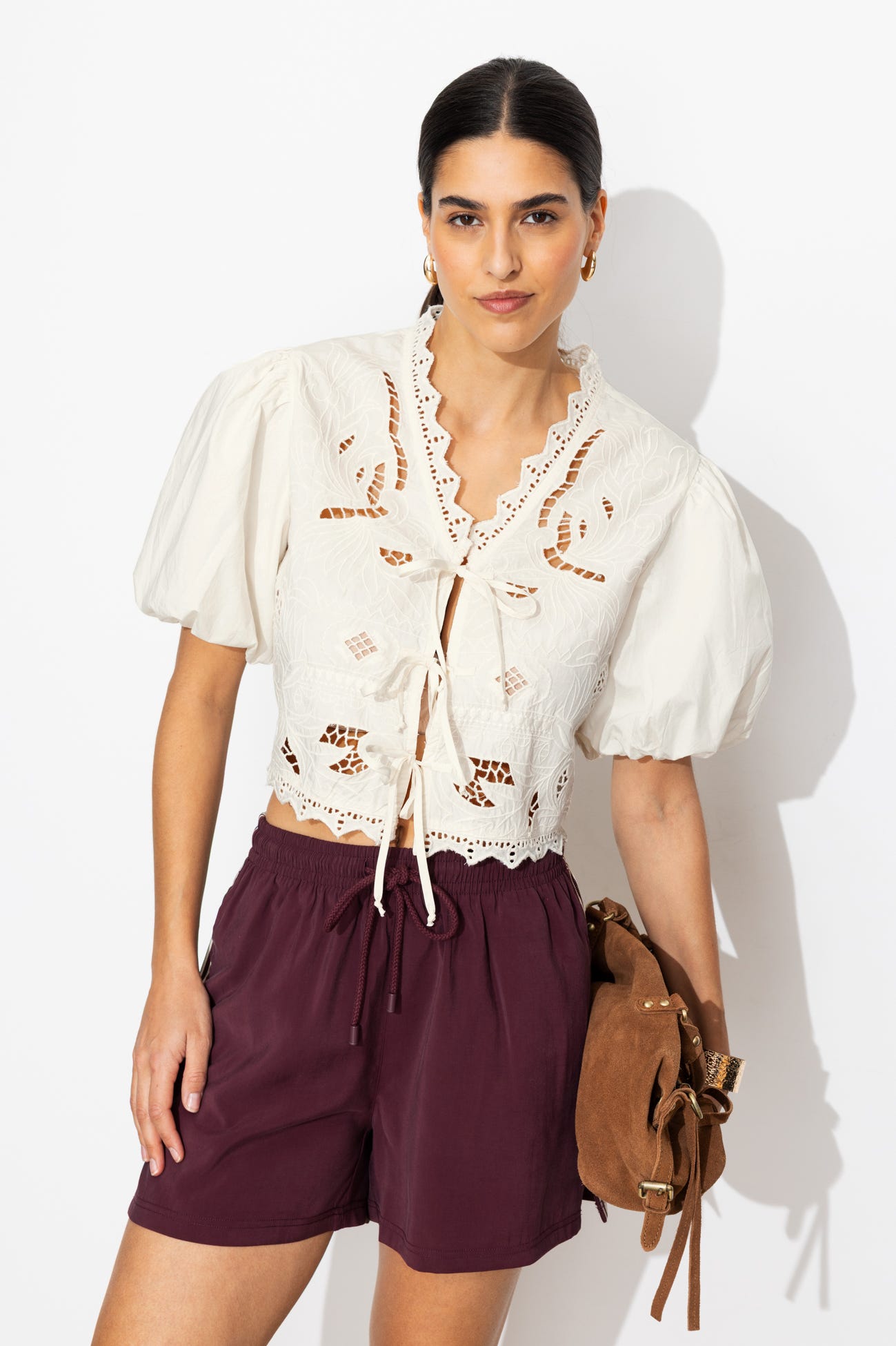 Blouse brodée manches ballon