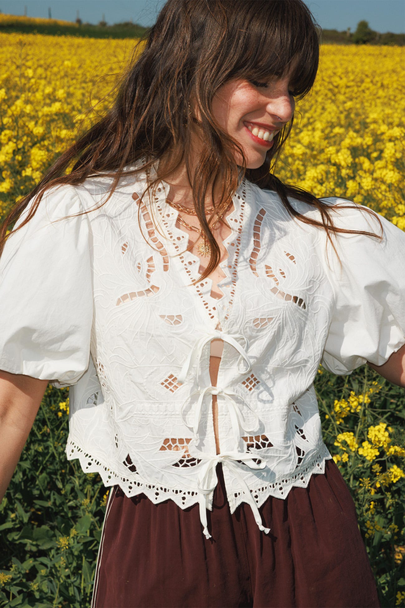 Blouse brodée manches ballon