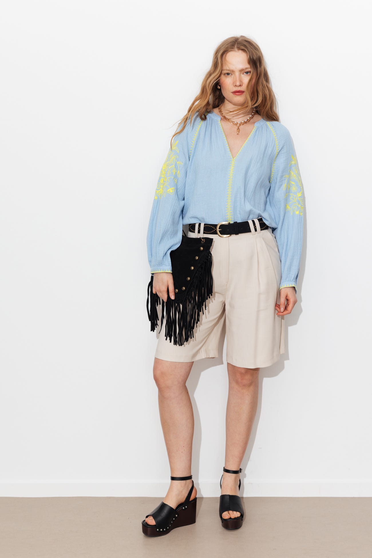 Blouse brodée gaze de coton