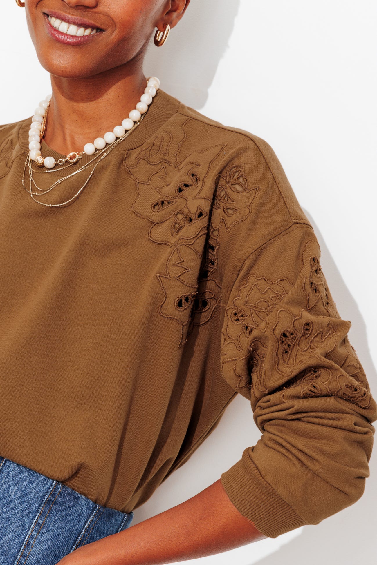 Sweat-shirt brodé Femme