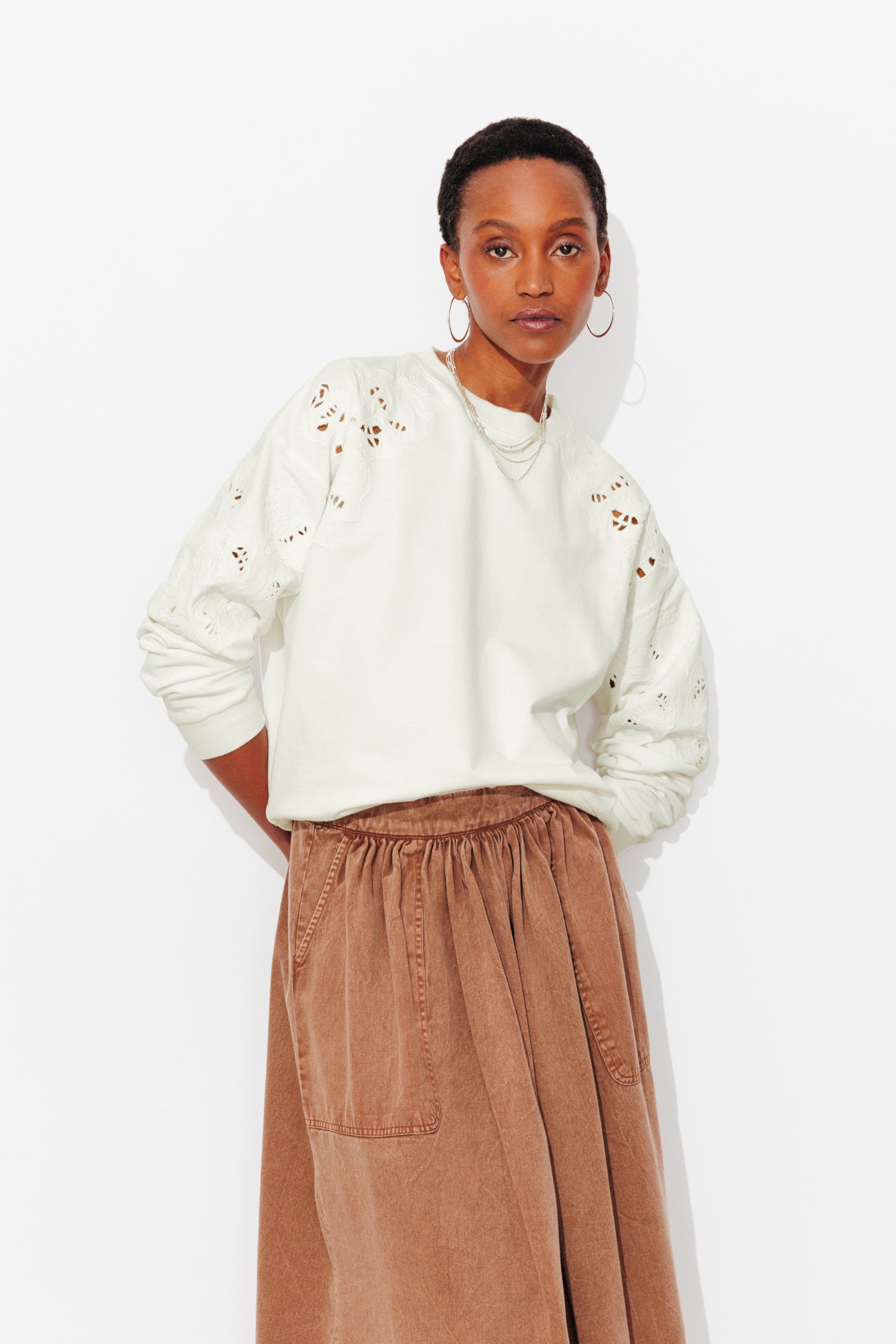 Embroidered sweatshirt - Ecru