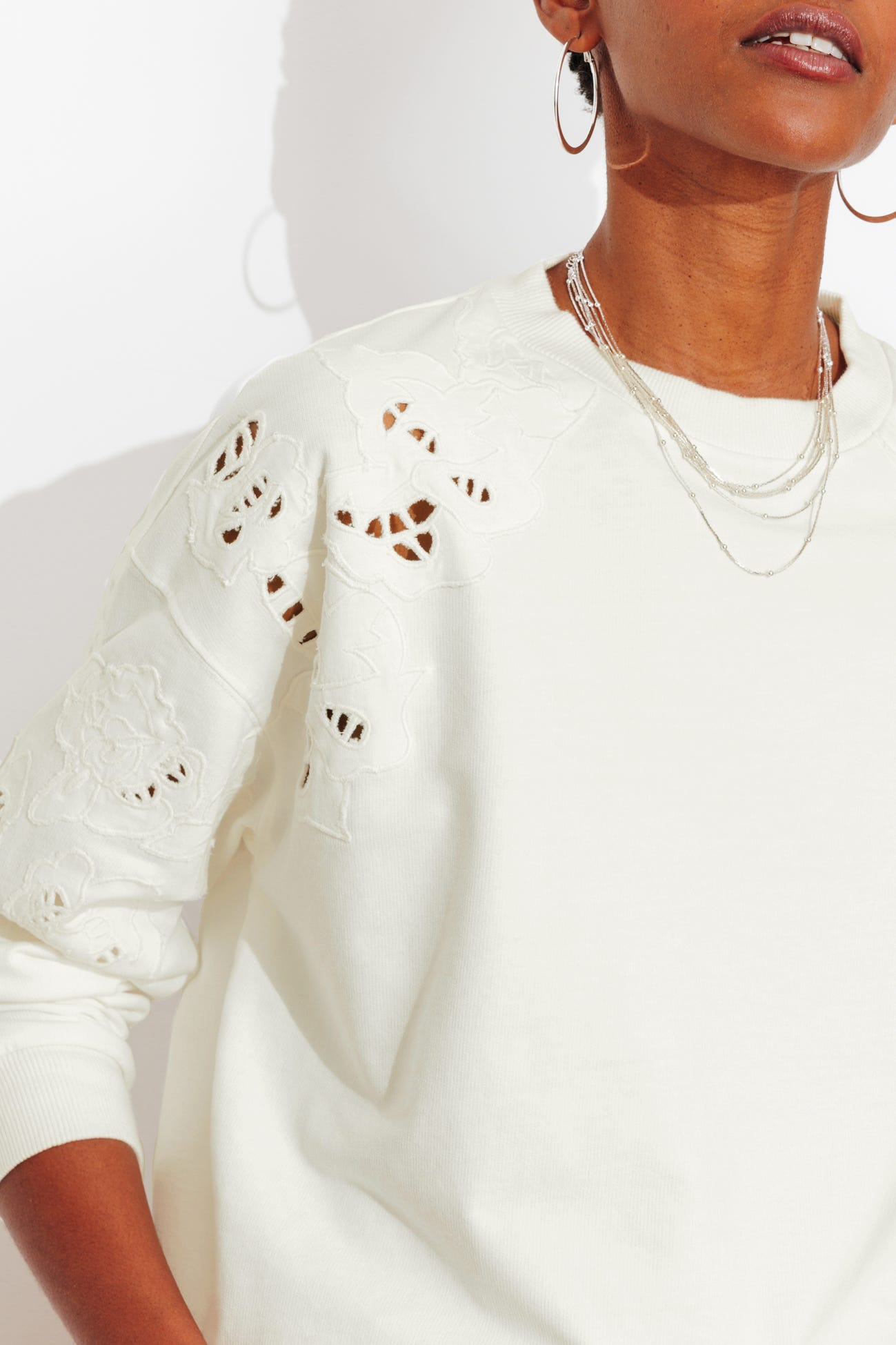 Sweat-shirt brodé Femme