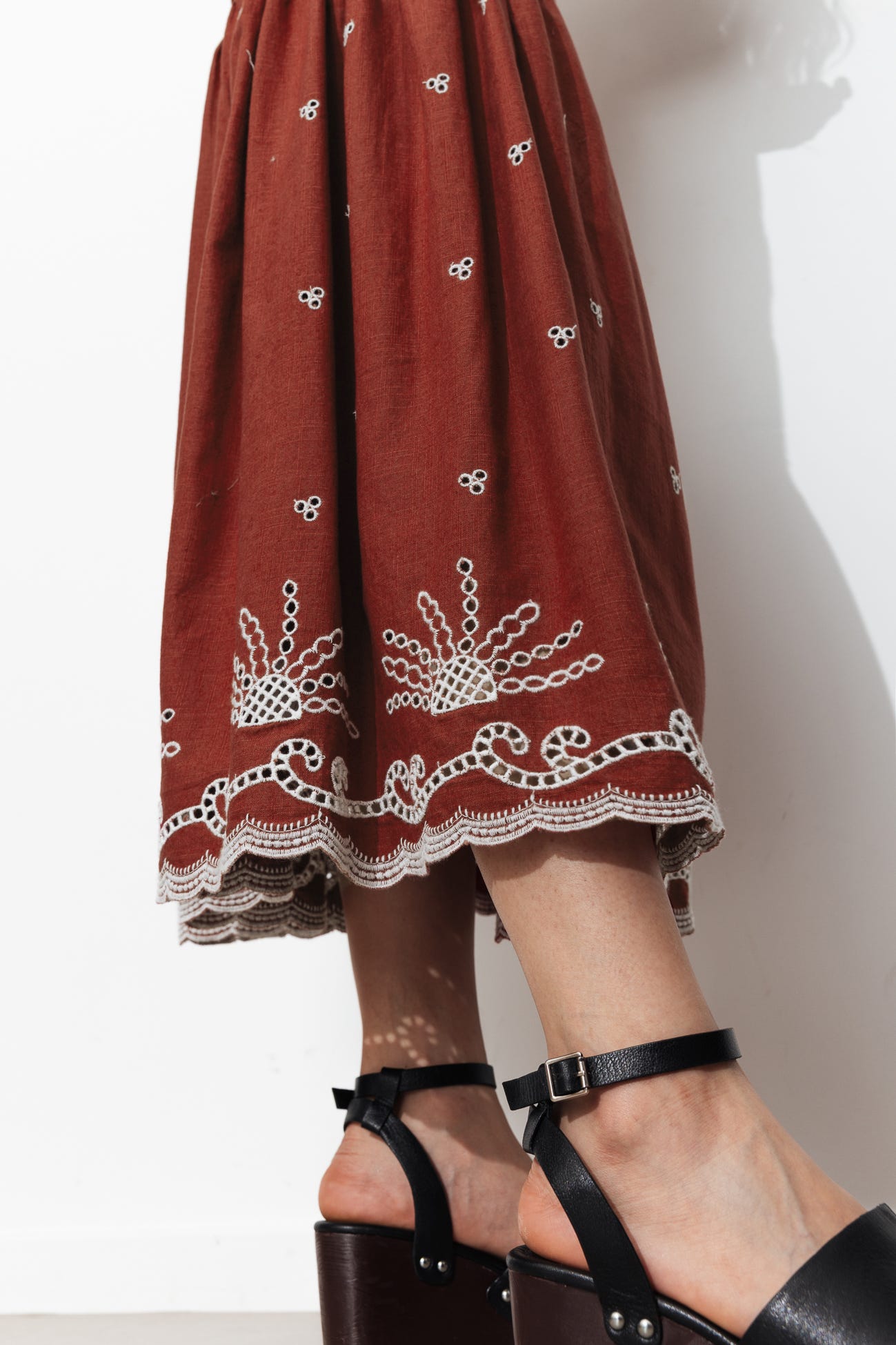 Jupe jupon midi brodée Femme