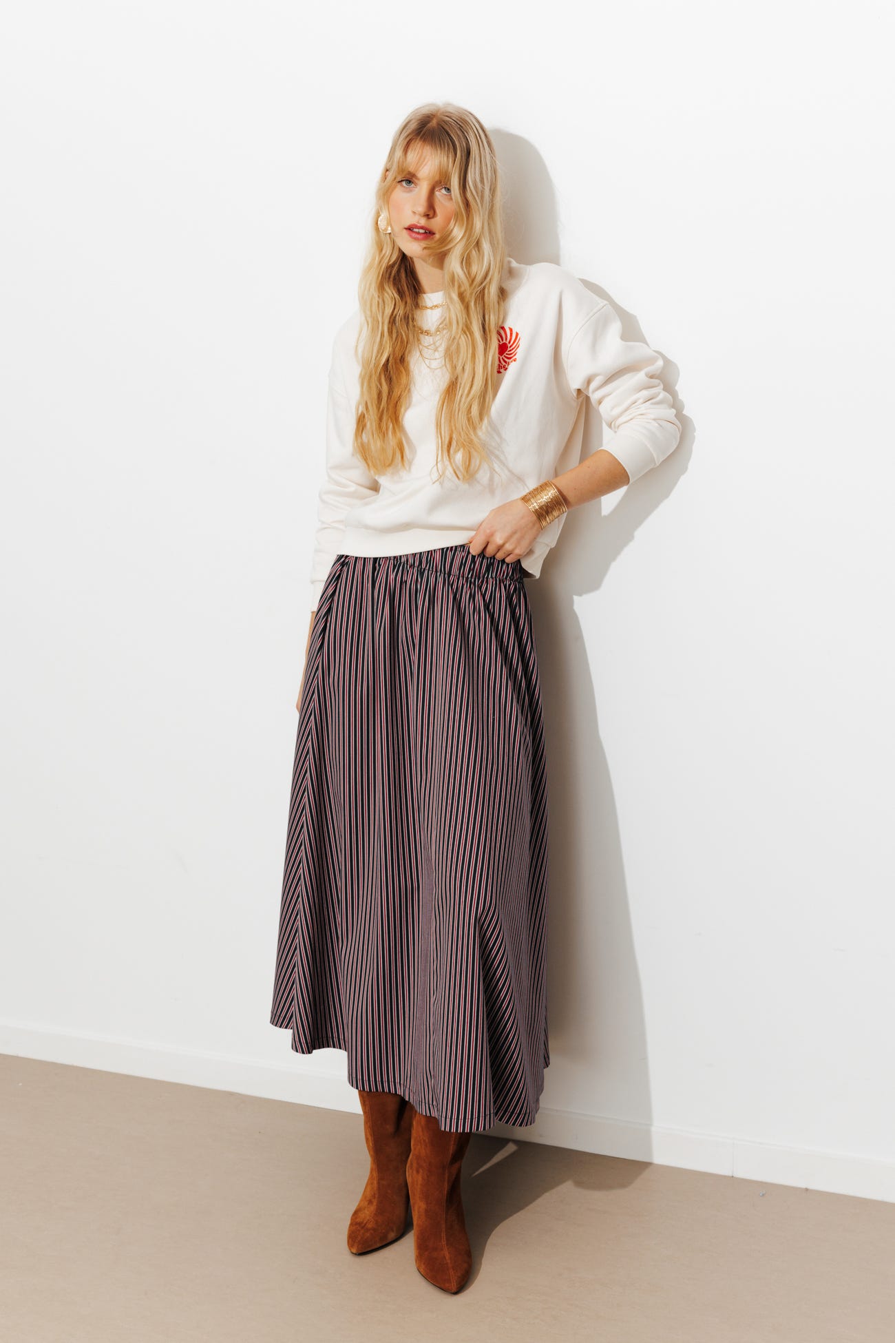 Gestreifter weiter Rock