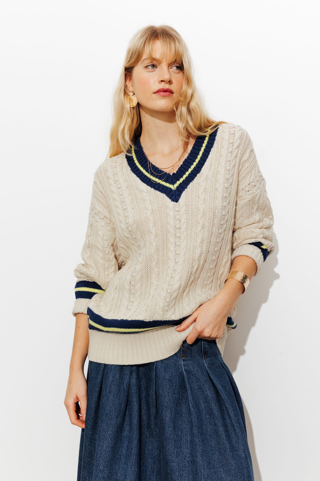 Pull torsadé esprit tennis