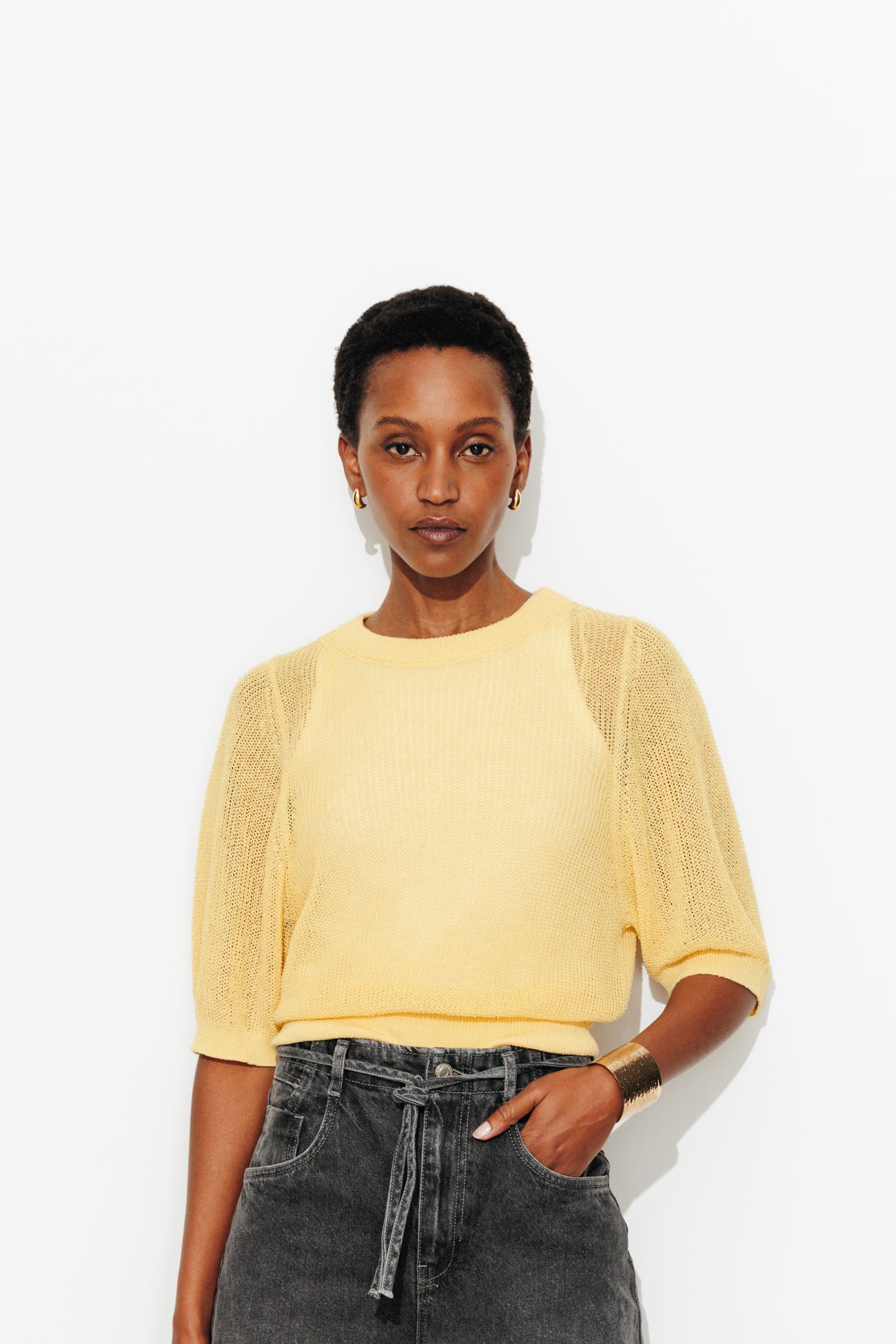 Pull ajouré manches courtes