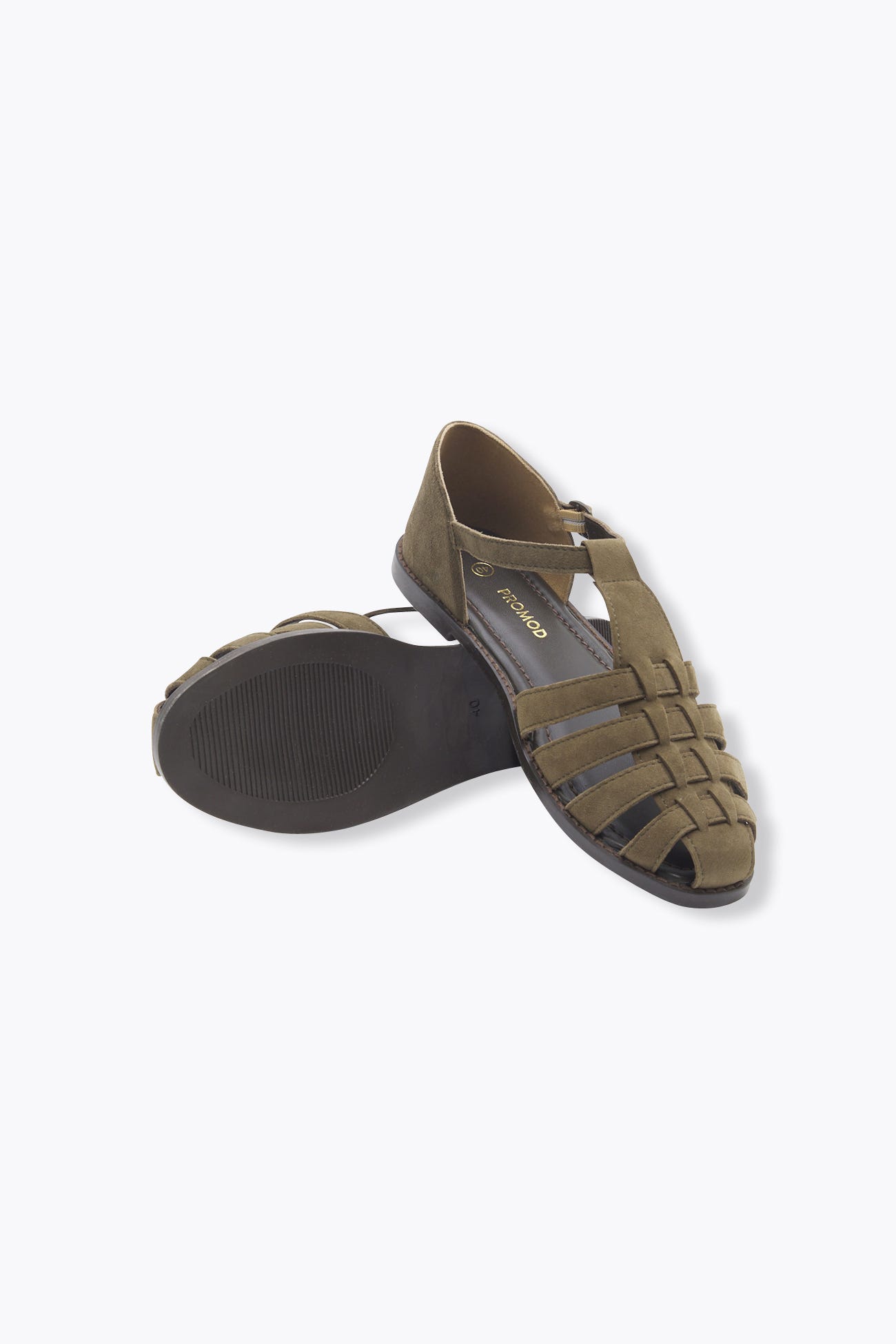 Leather flat sandals