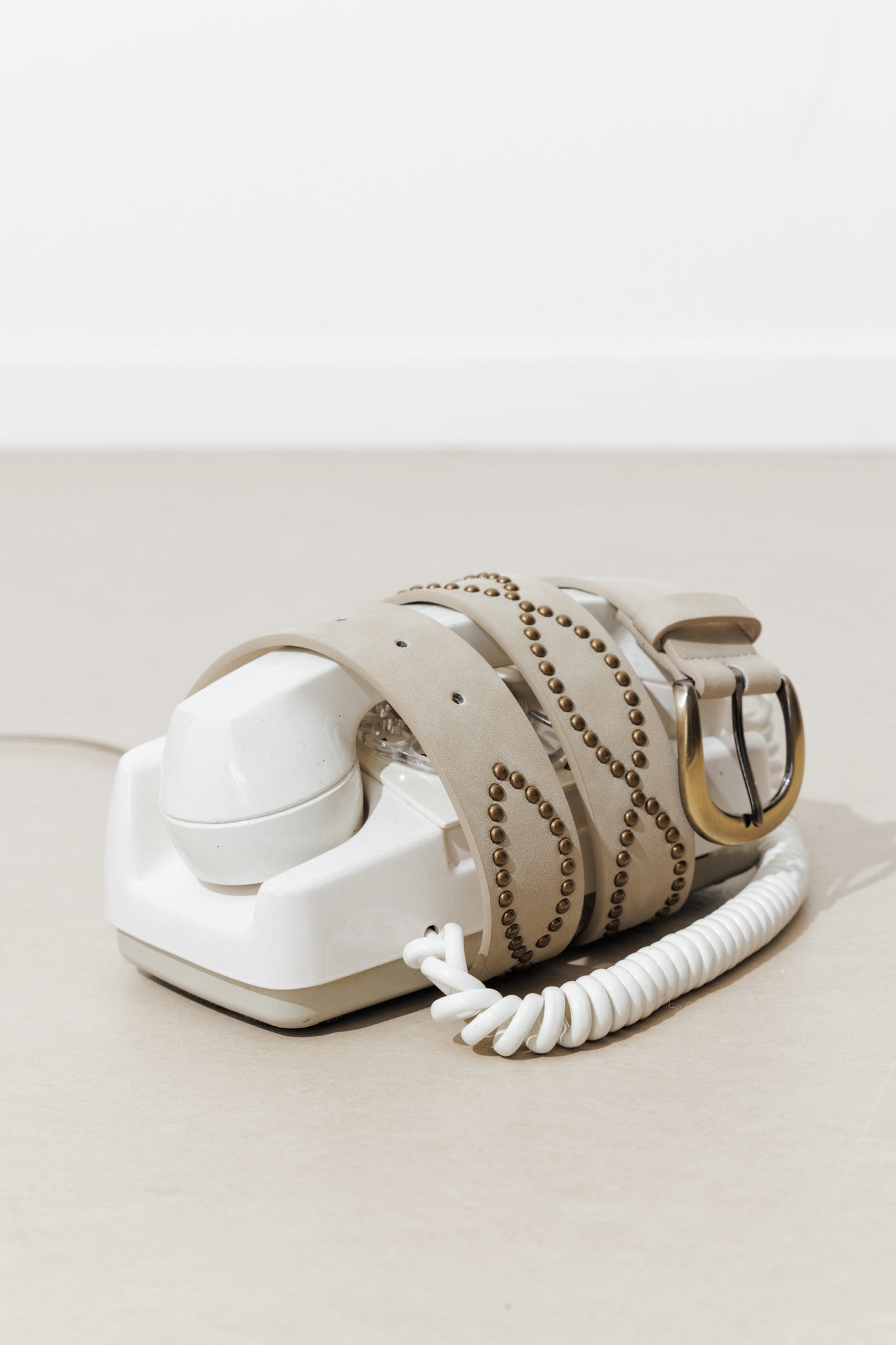 Large ceinture cloutée Femme