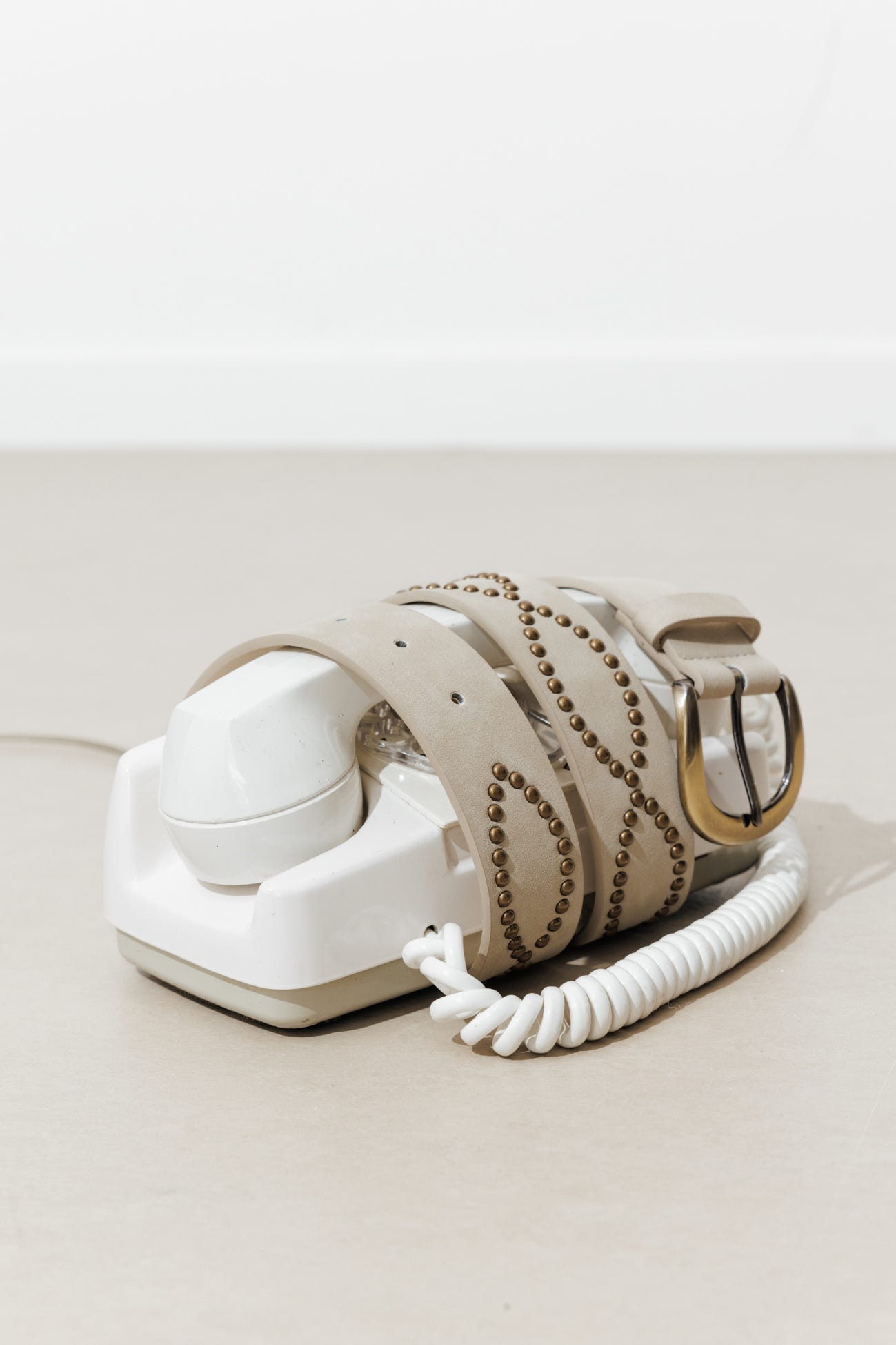 Large ceinture cloutée Femme