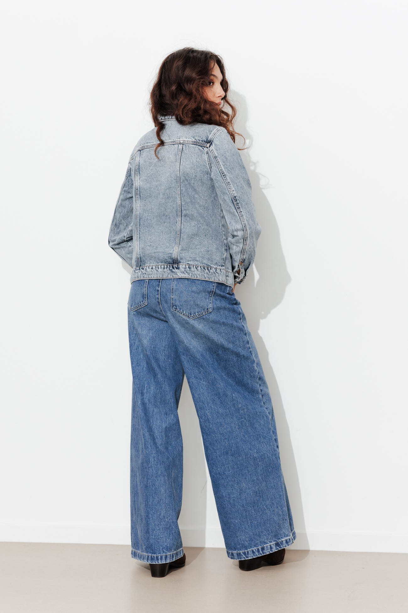 Giubbotto in denim délavé