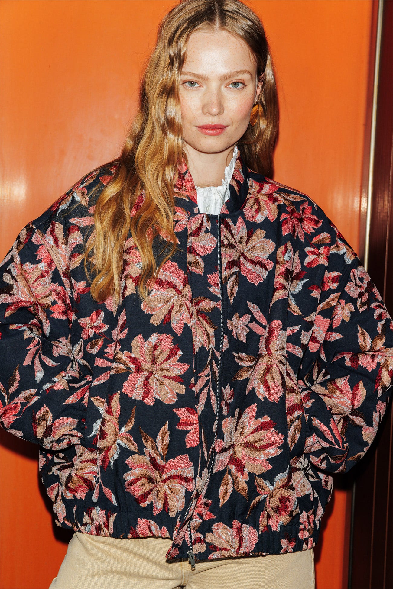 Bomber fleuri en jacquard fem