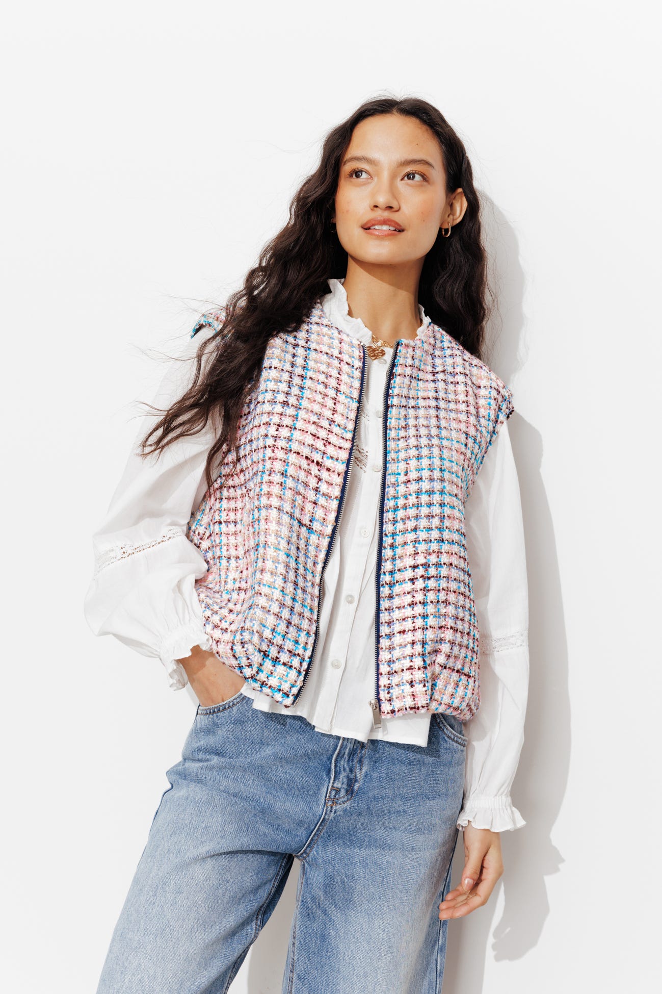 Sleeveless tweed blouson