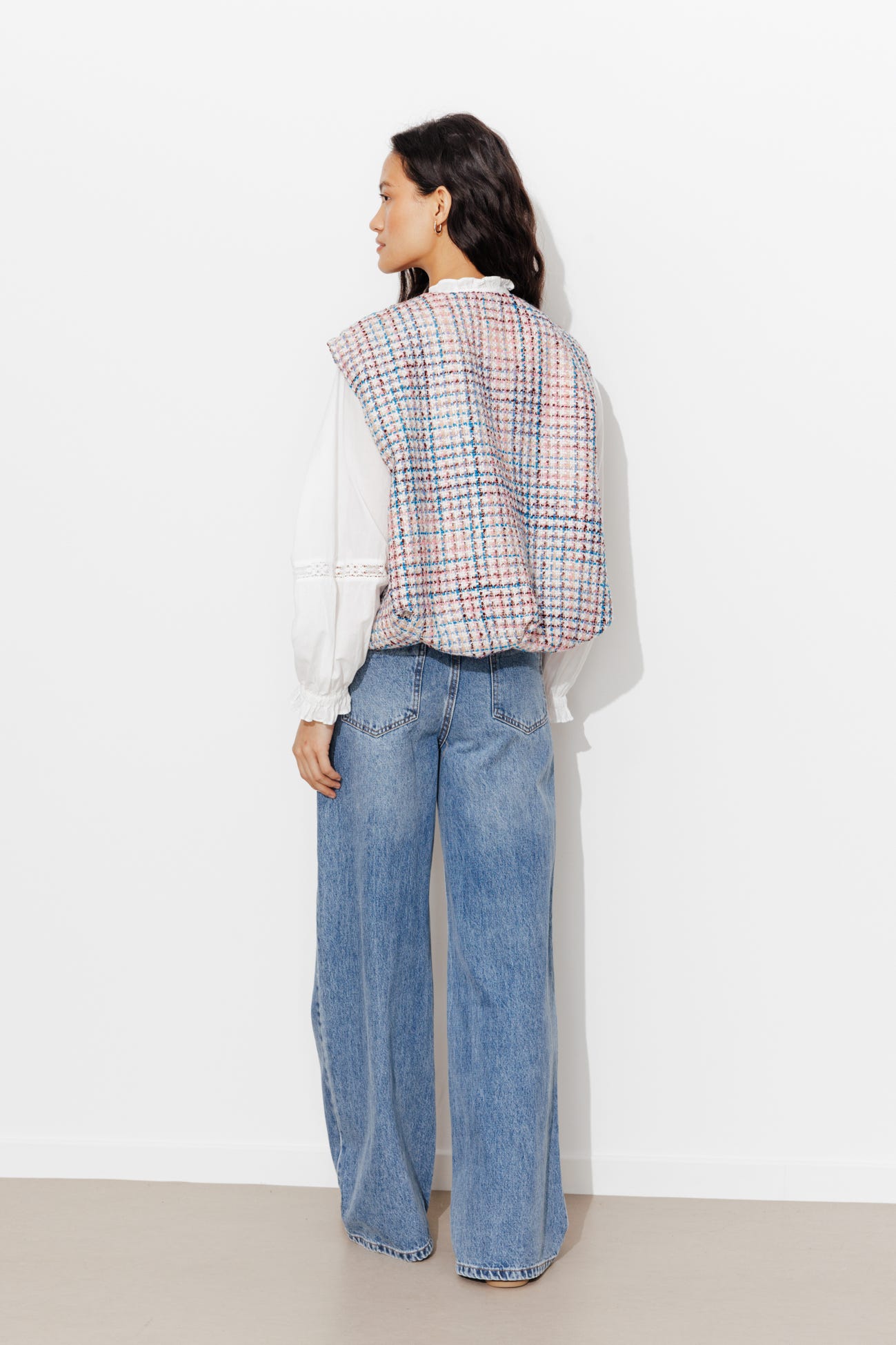 Sleeveless tweed blouson