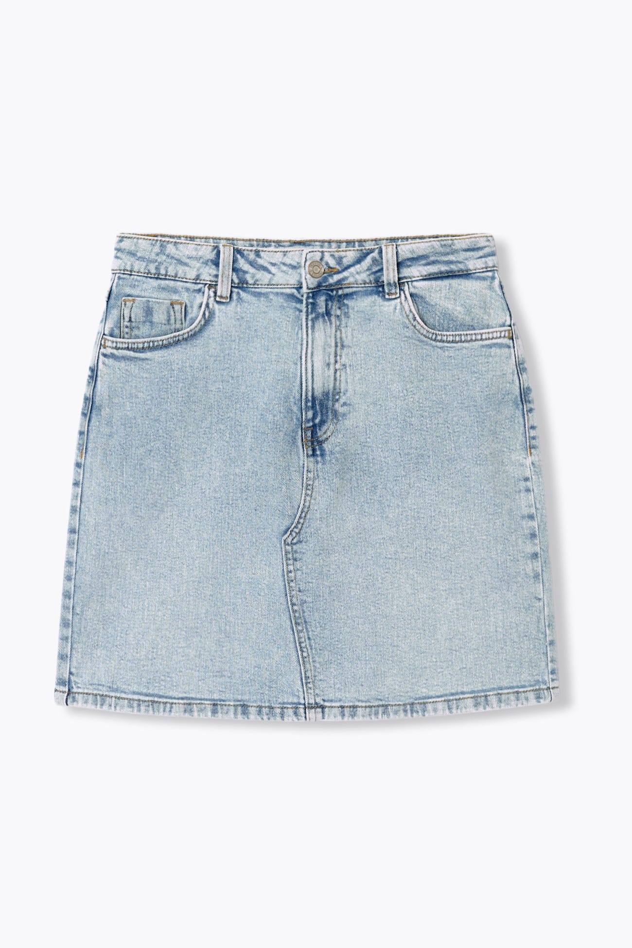 Short denim skirt