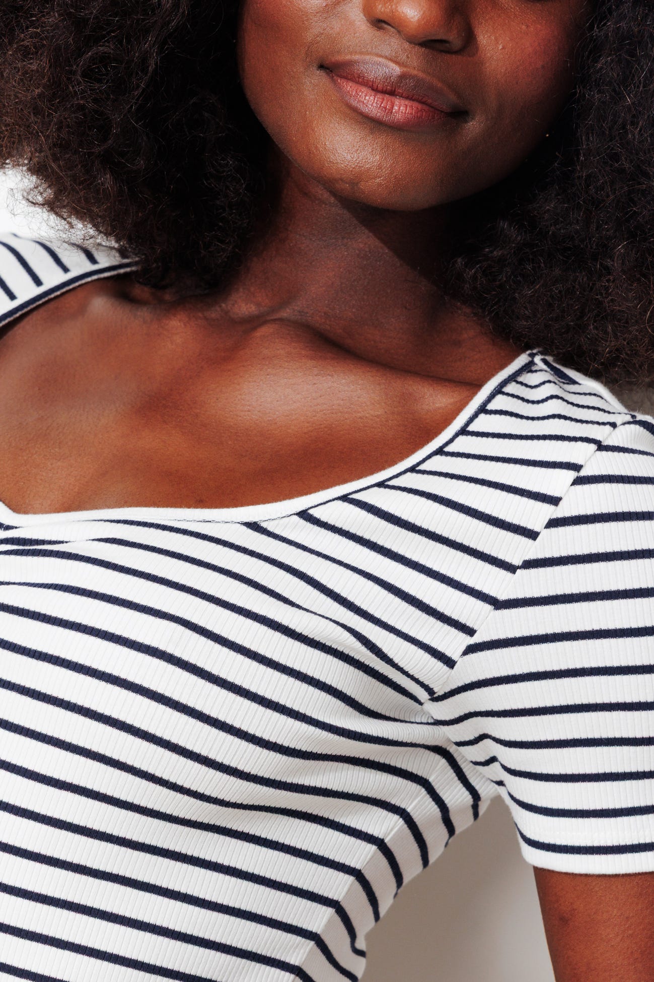 T-shirt côtelé col cœur Femme