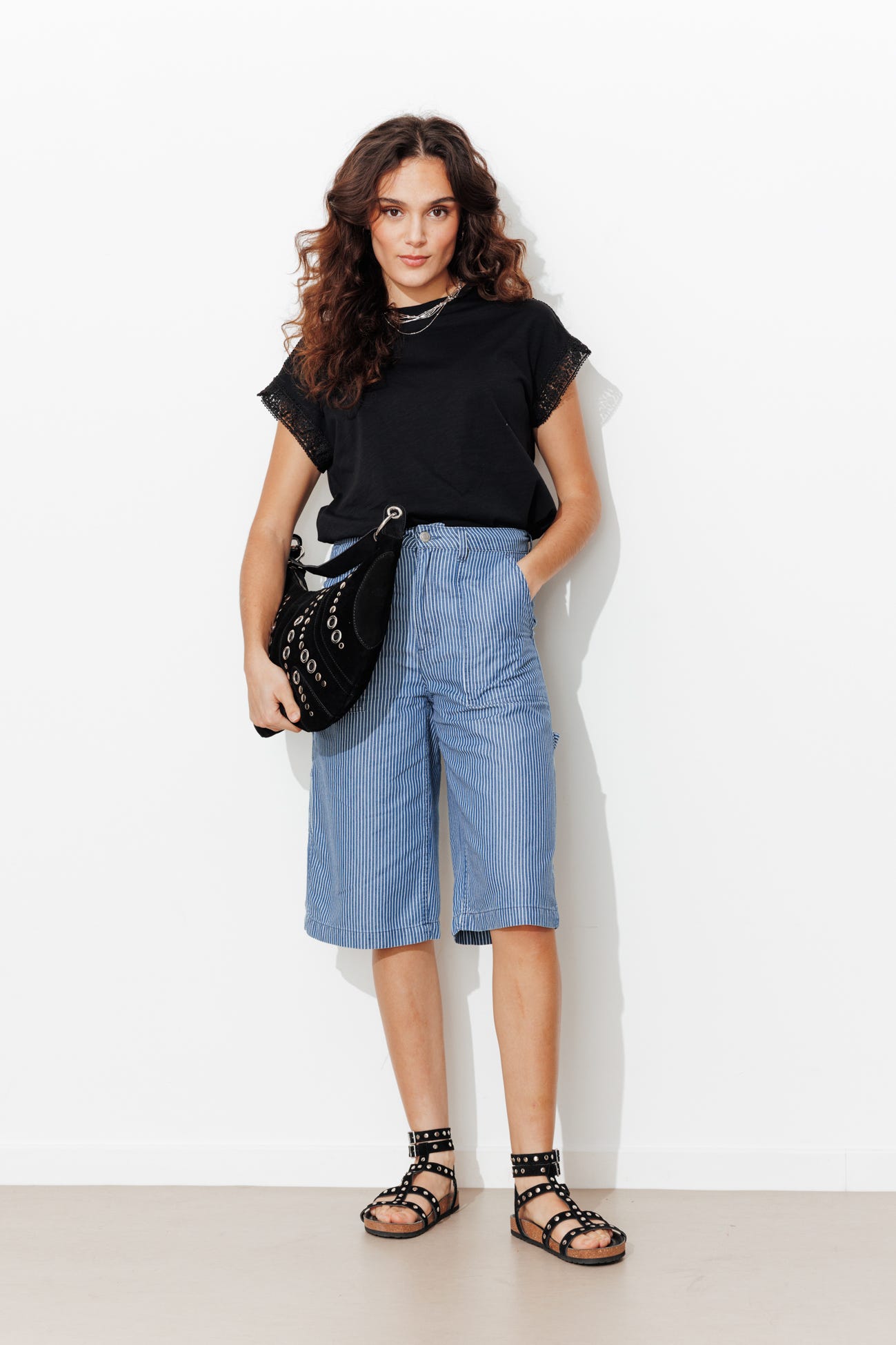 T-shirt détail dentelle Femme