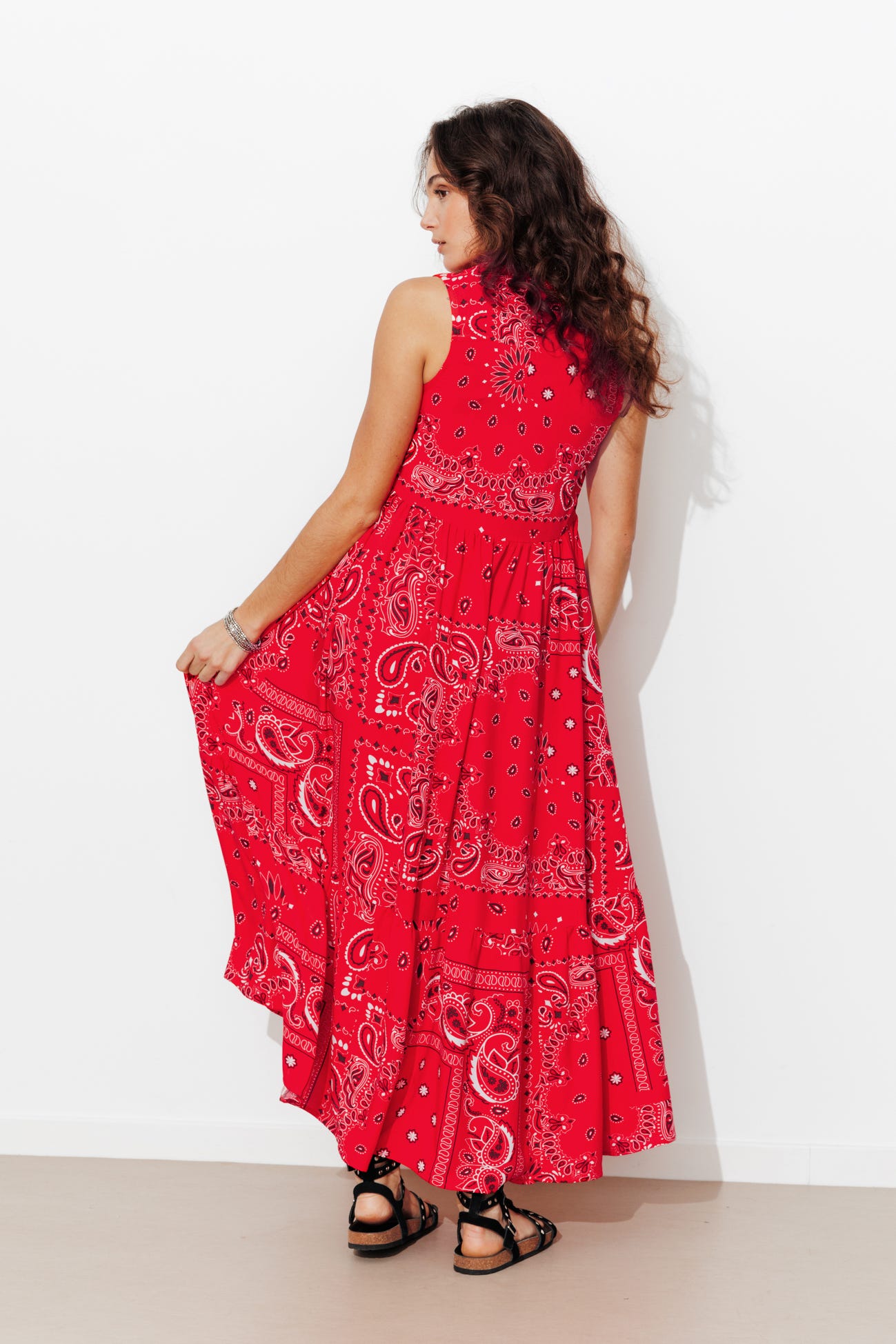 Ärmelloses Paisleykleid