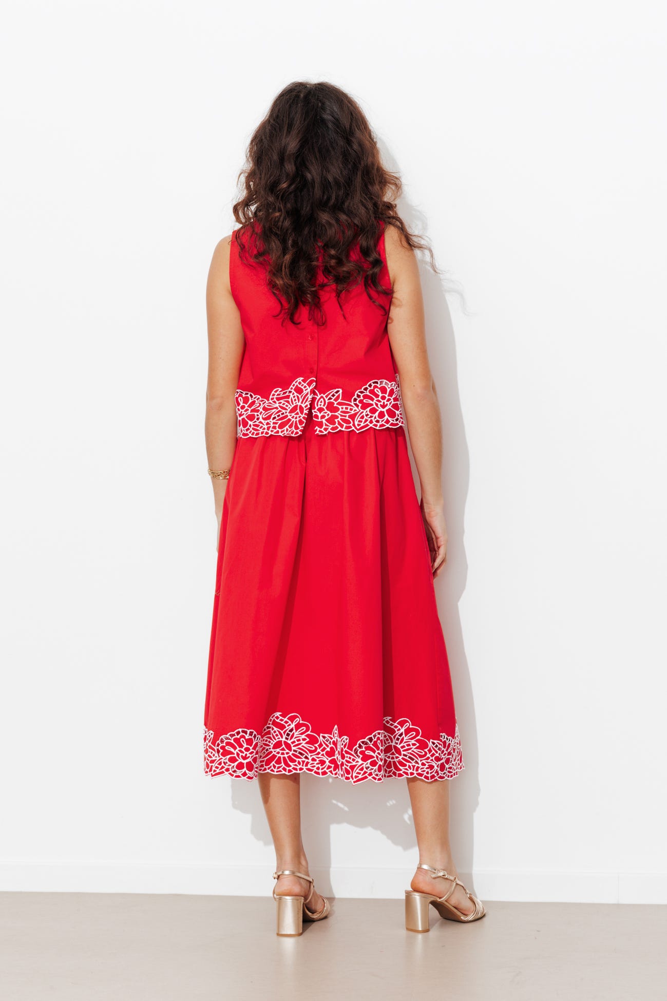 Jupe midi brodée Femme