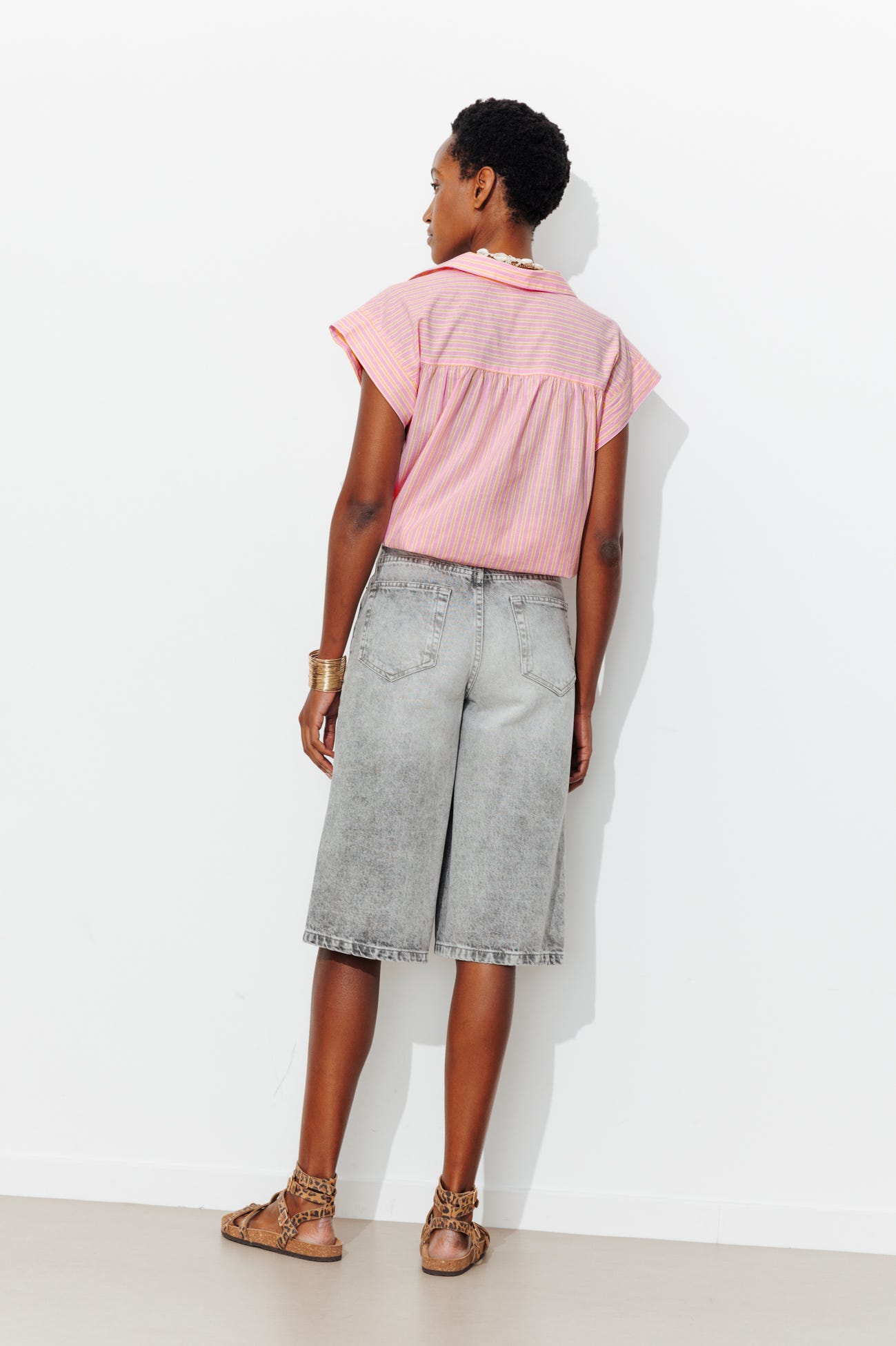 Blusa cuello estilo marinero