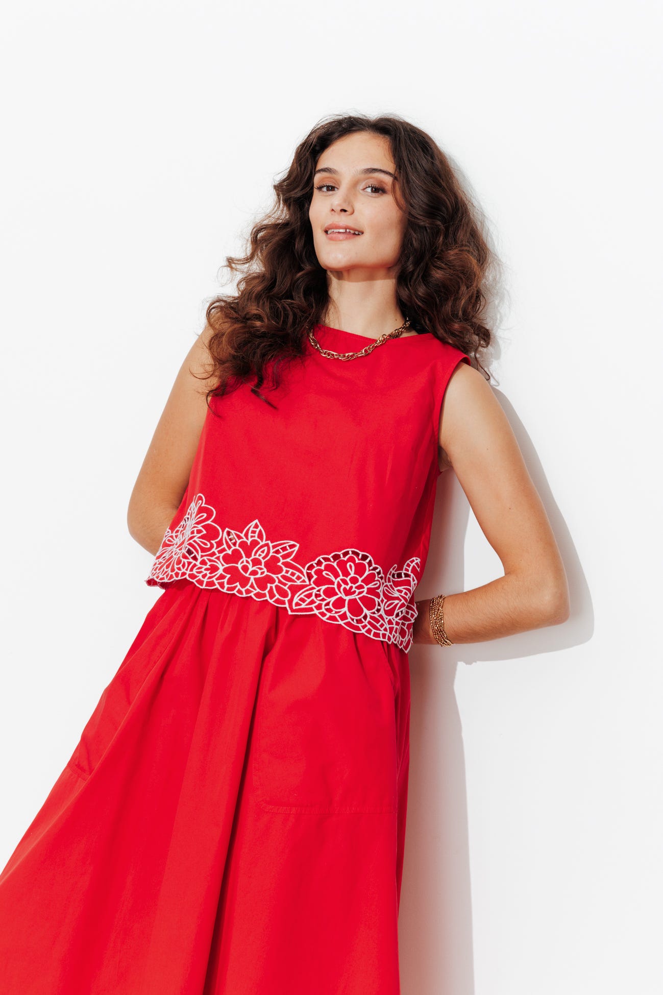 Top court brodé Femme