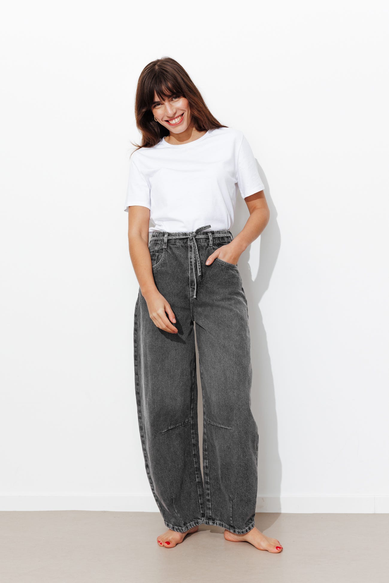 High-waist balloon jeans