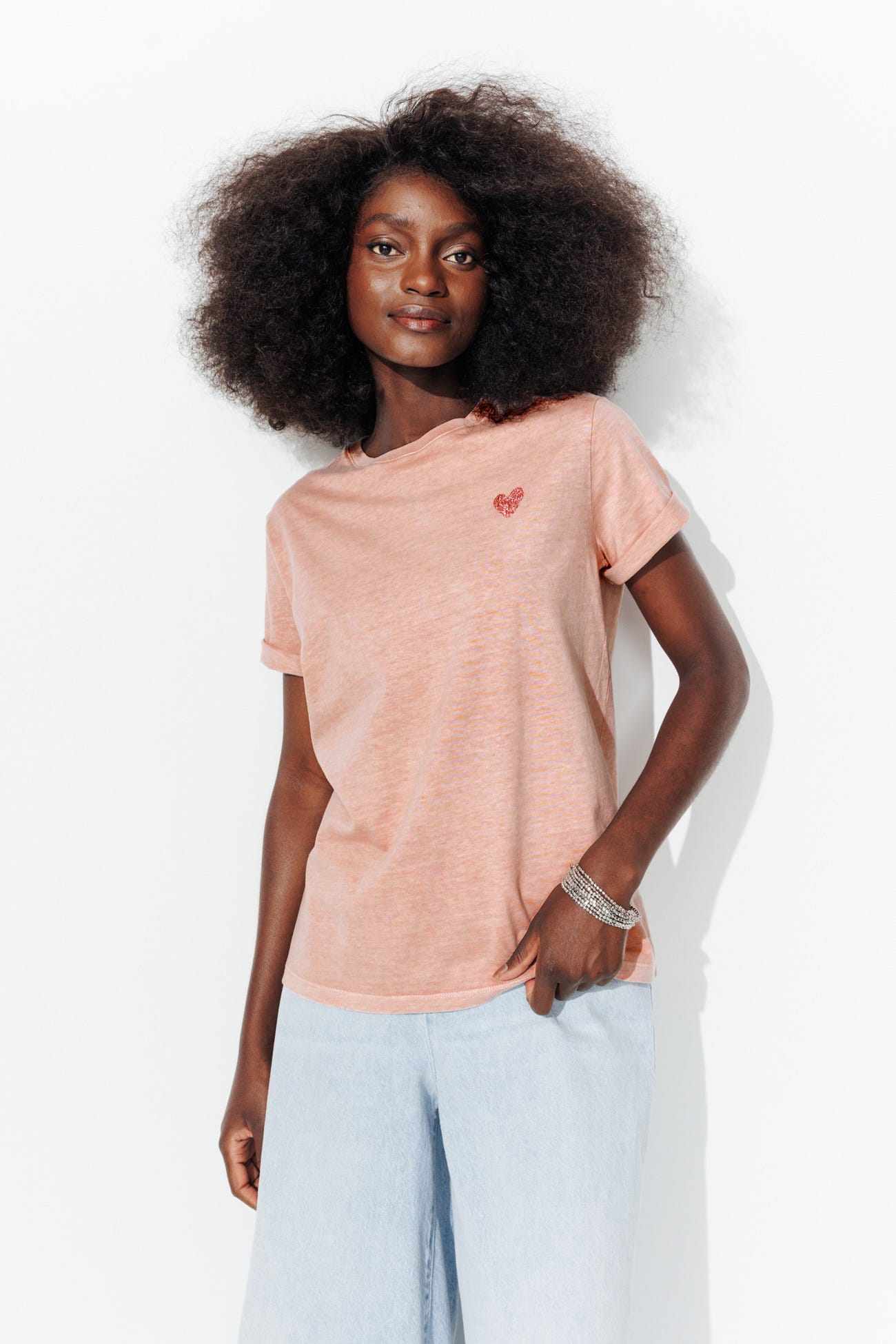 IMOGEN T-shirt coeur pailleté