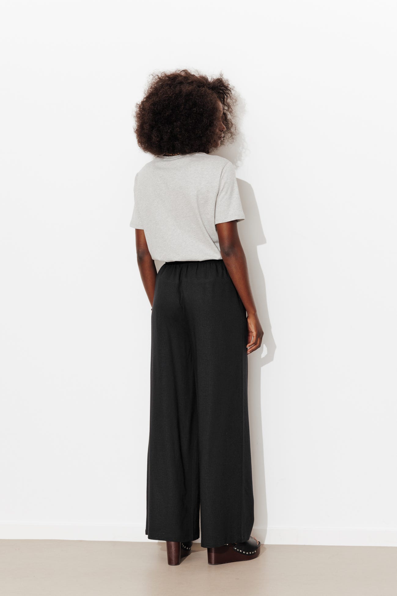 Pantalon large et uni Femme