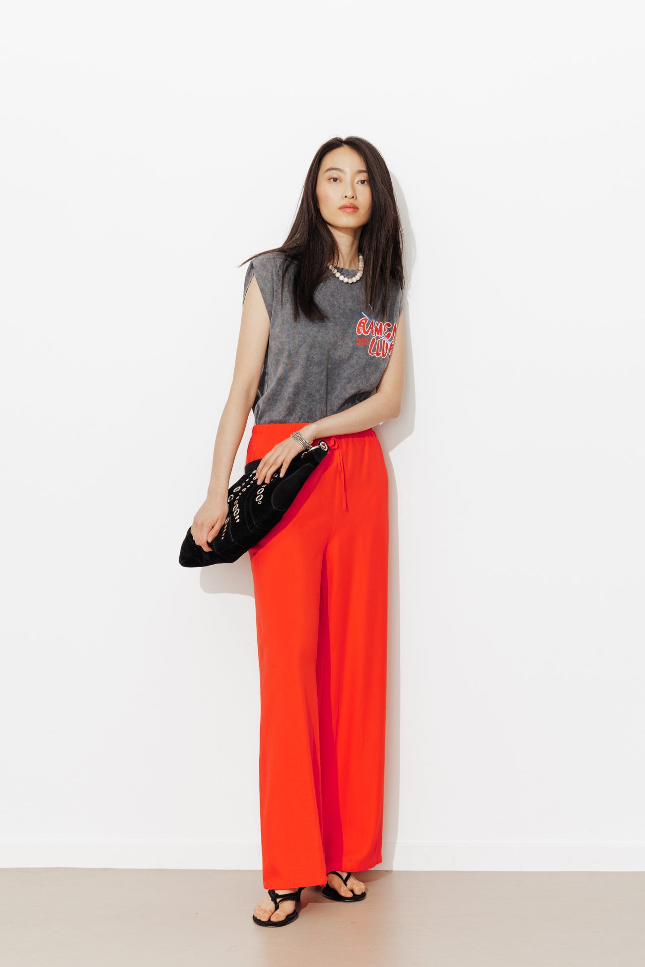 Spodnie z szerokimi nogawkami