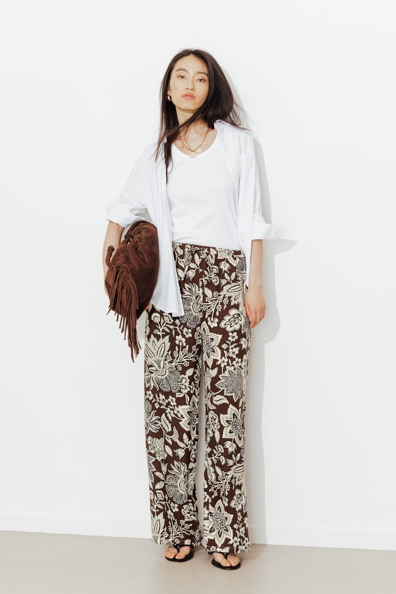 Spodnie z szerokimi nogawkami