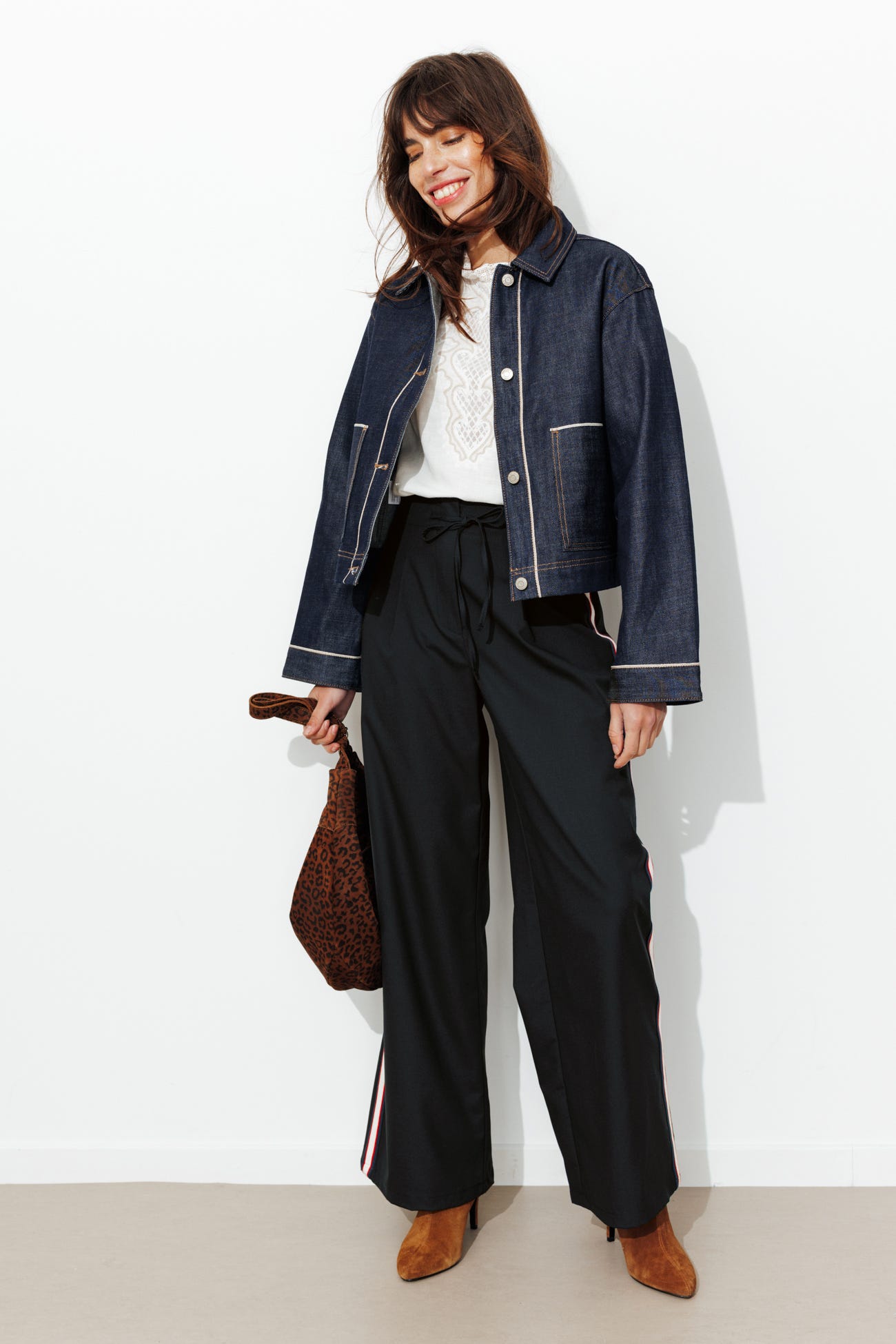 Pantalon large à bandes côtés