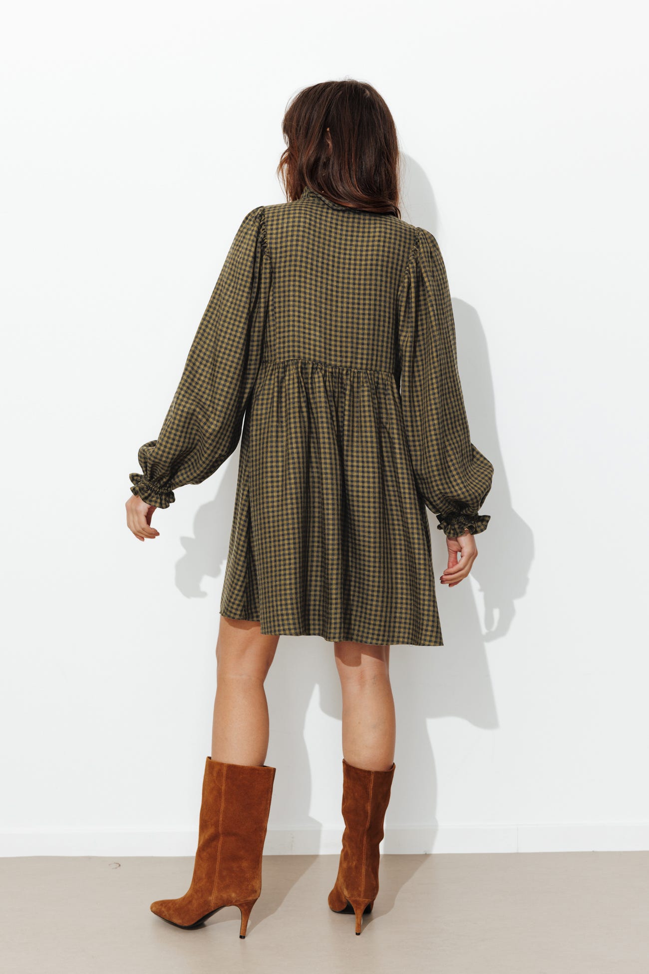 Robe courte à carreaux Femme