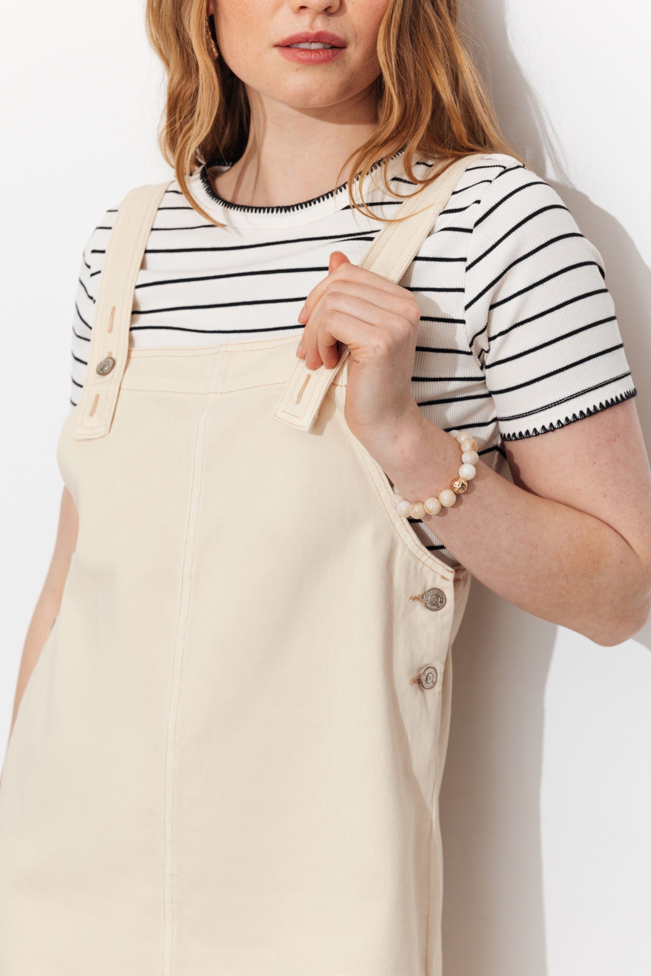 Robe-salopette courte en jean