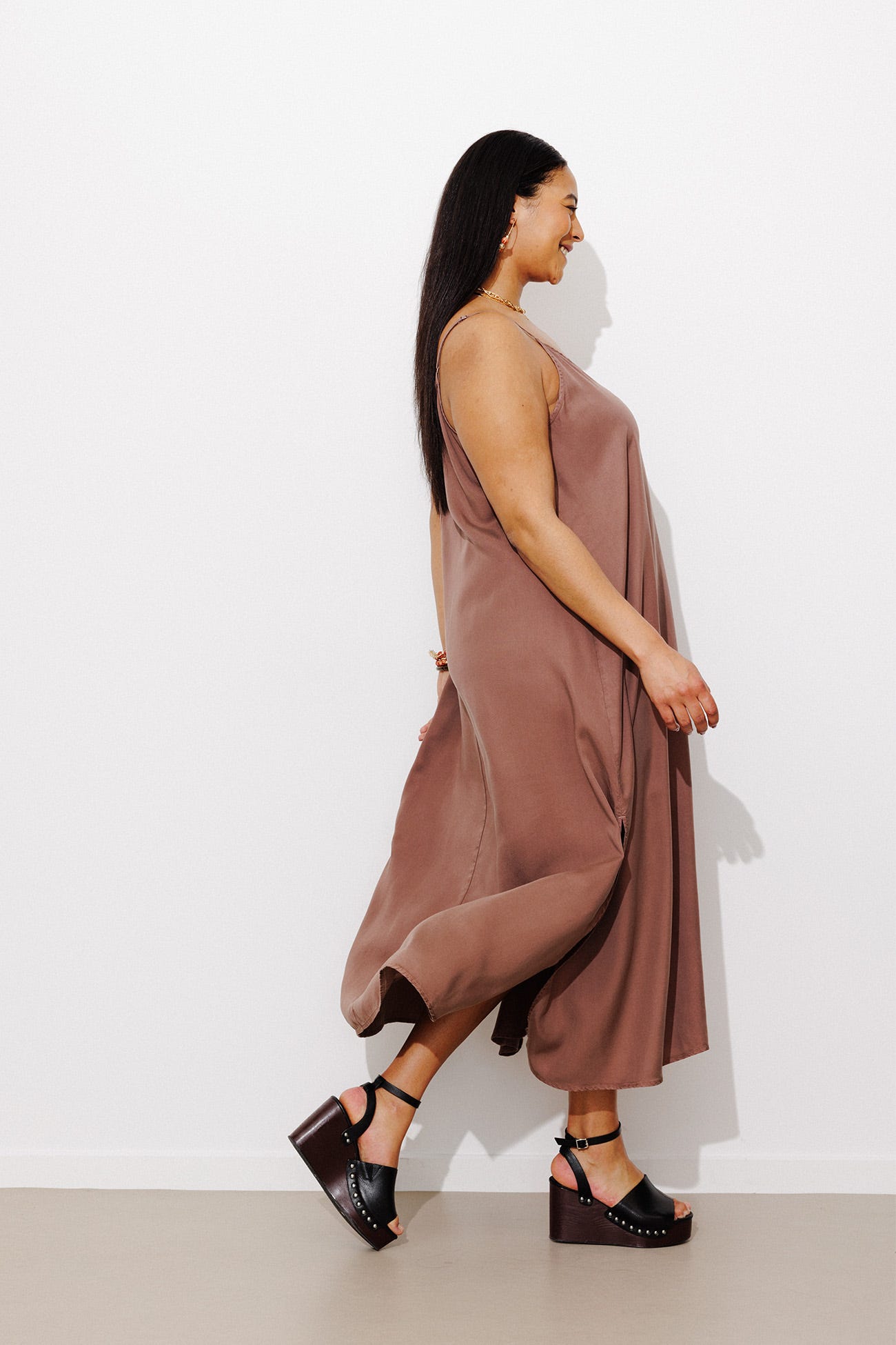 Długa sukienka z lyocellu