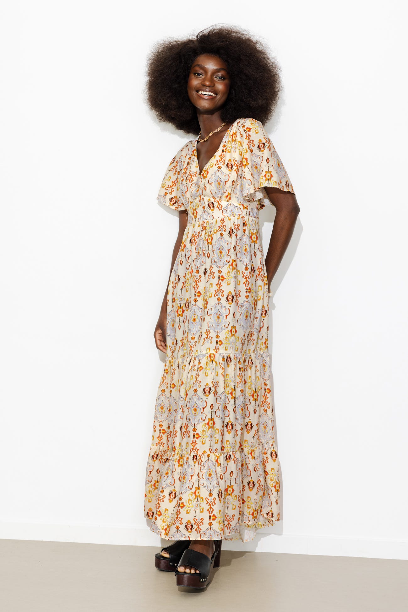 Robe imprimée décolleté dos