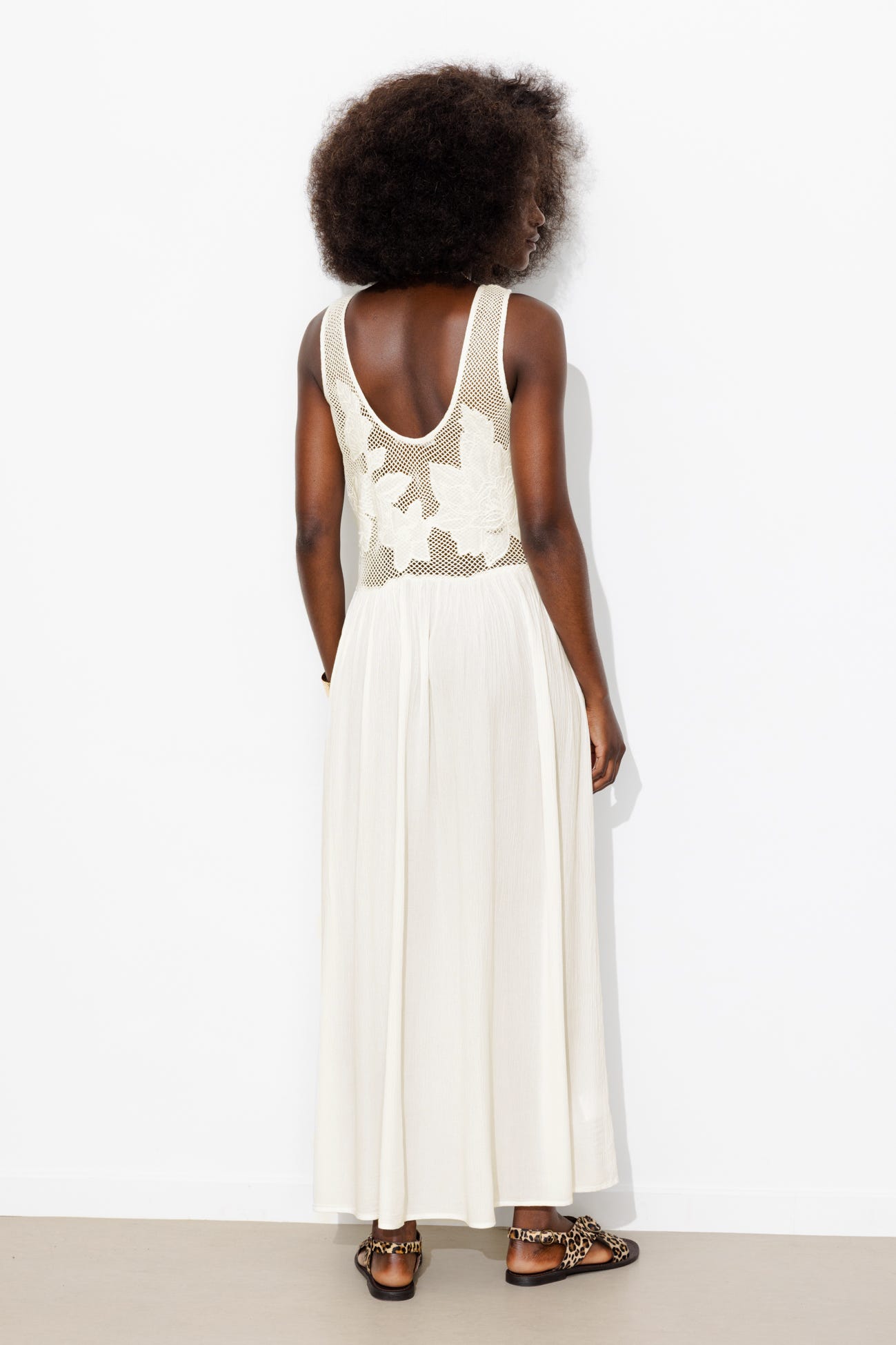 Vestido largo bordado