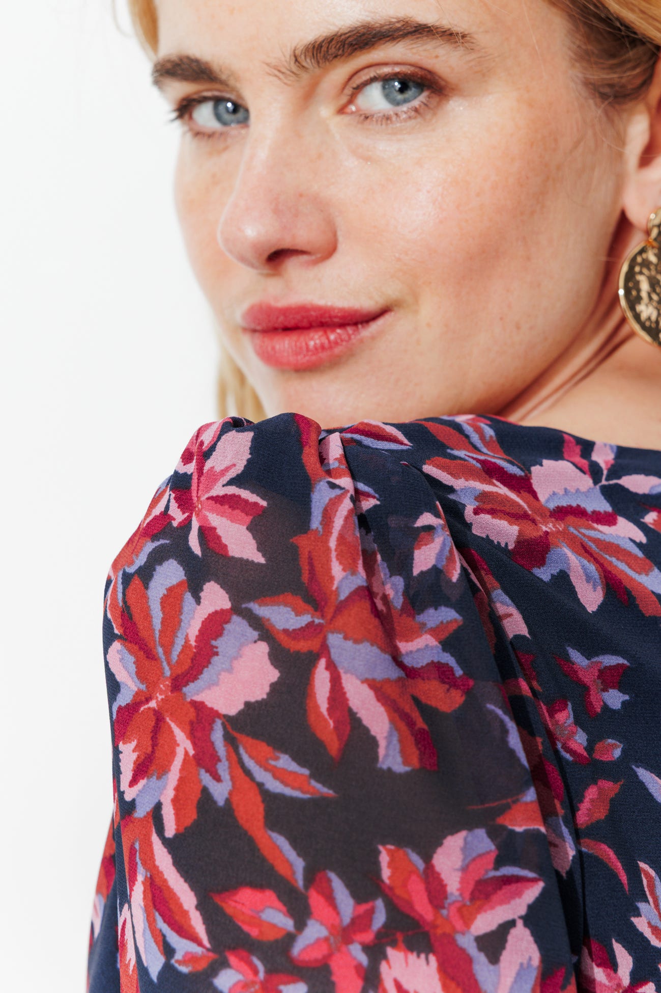 Abito a portafoglio corto