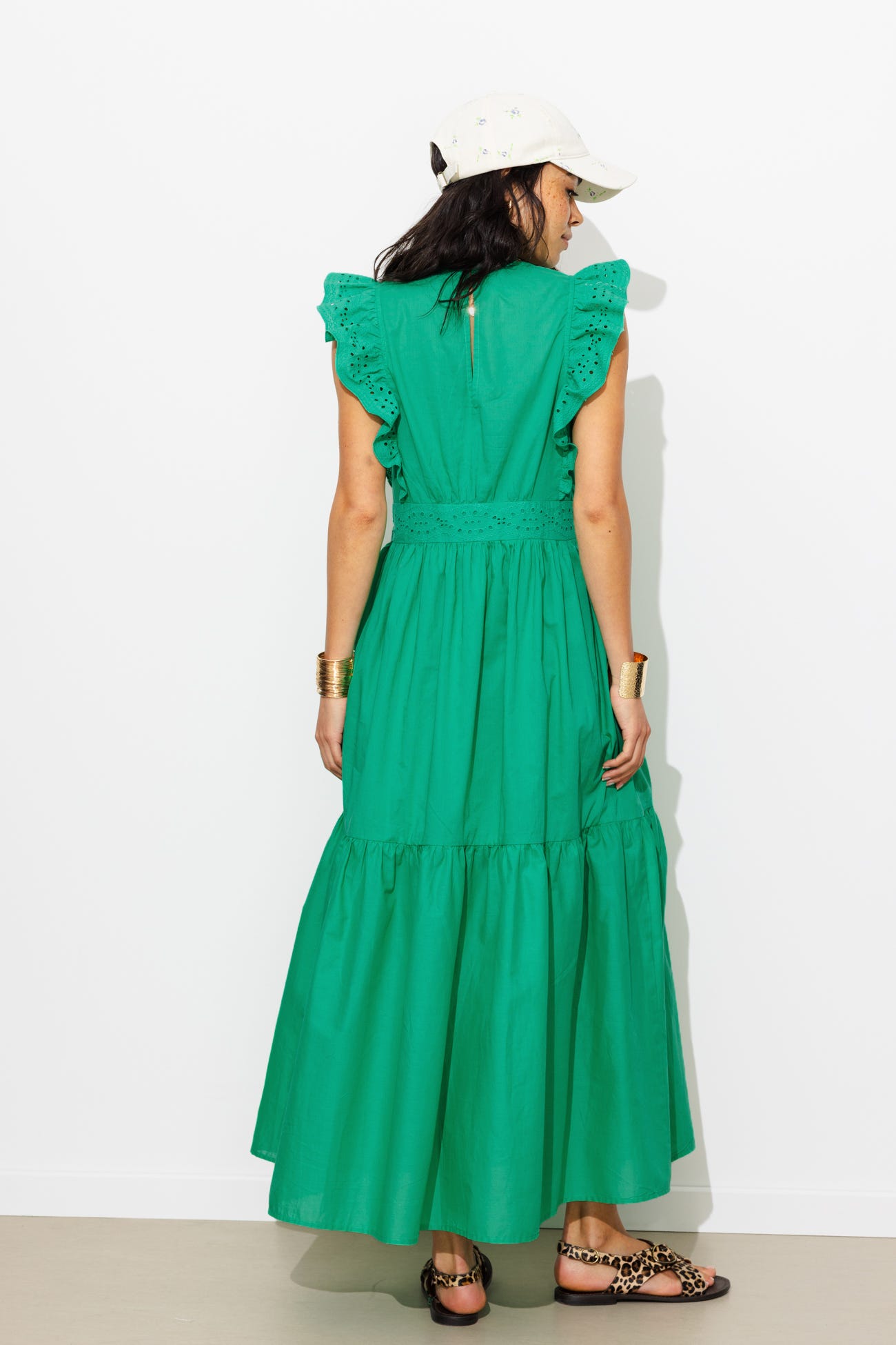 Robe longue broderie anglaise