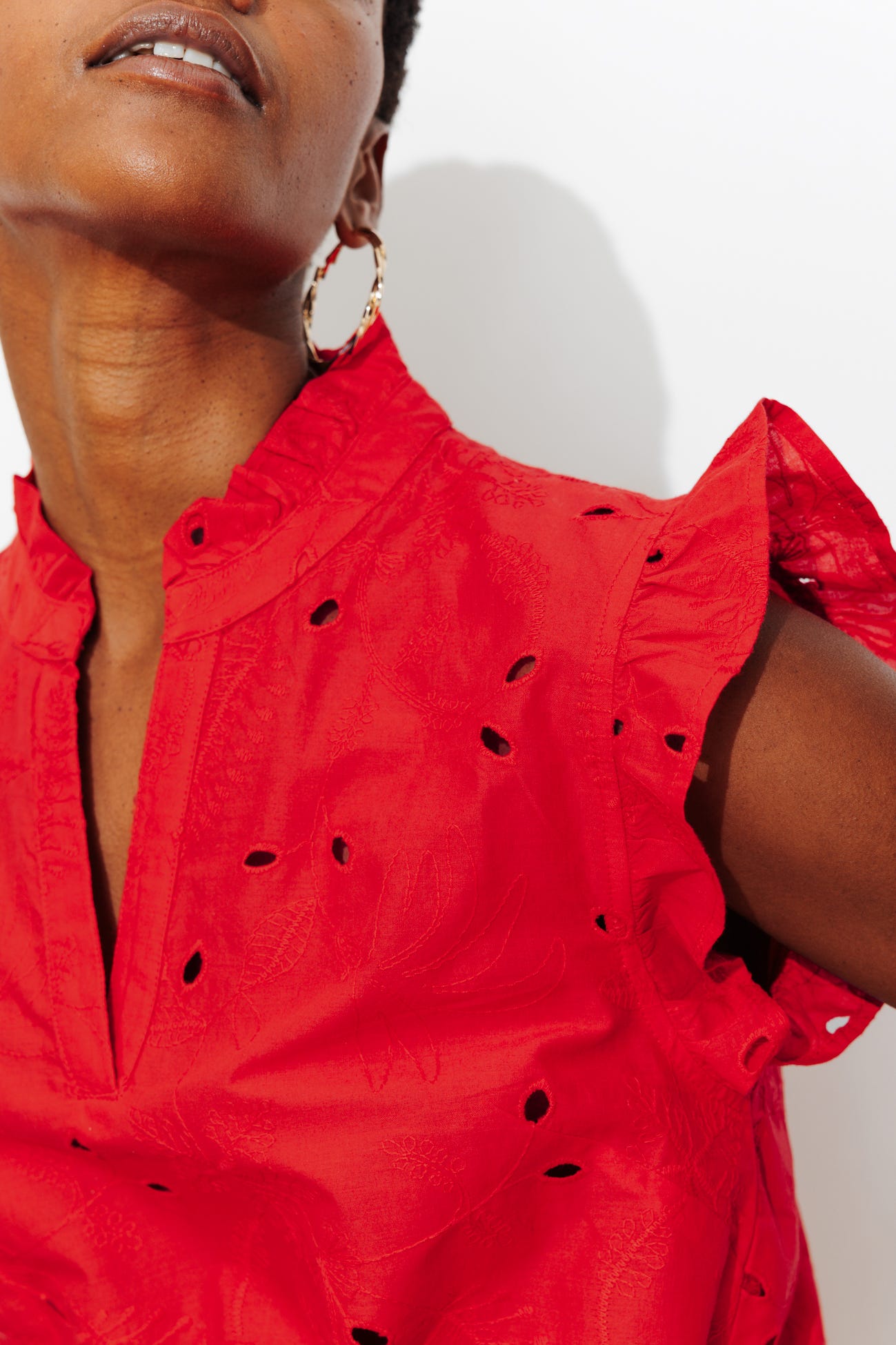 Blouse brodée unie Femme