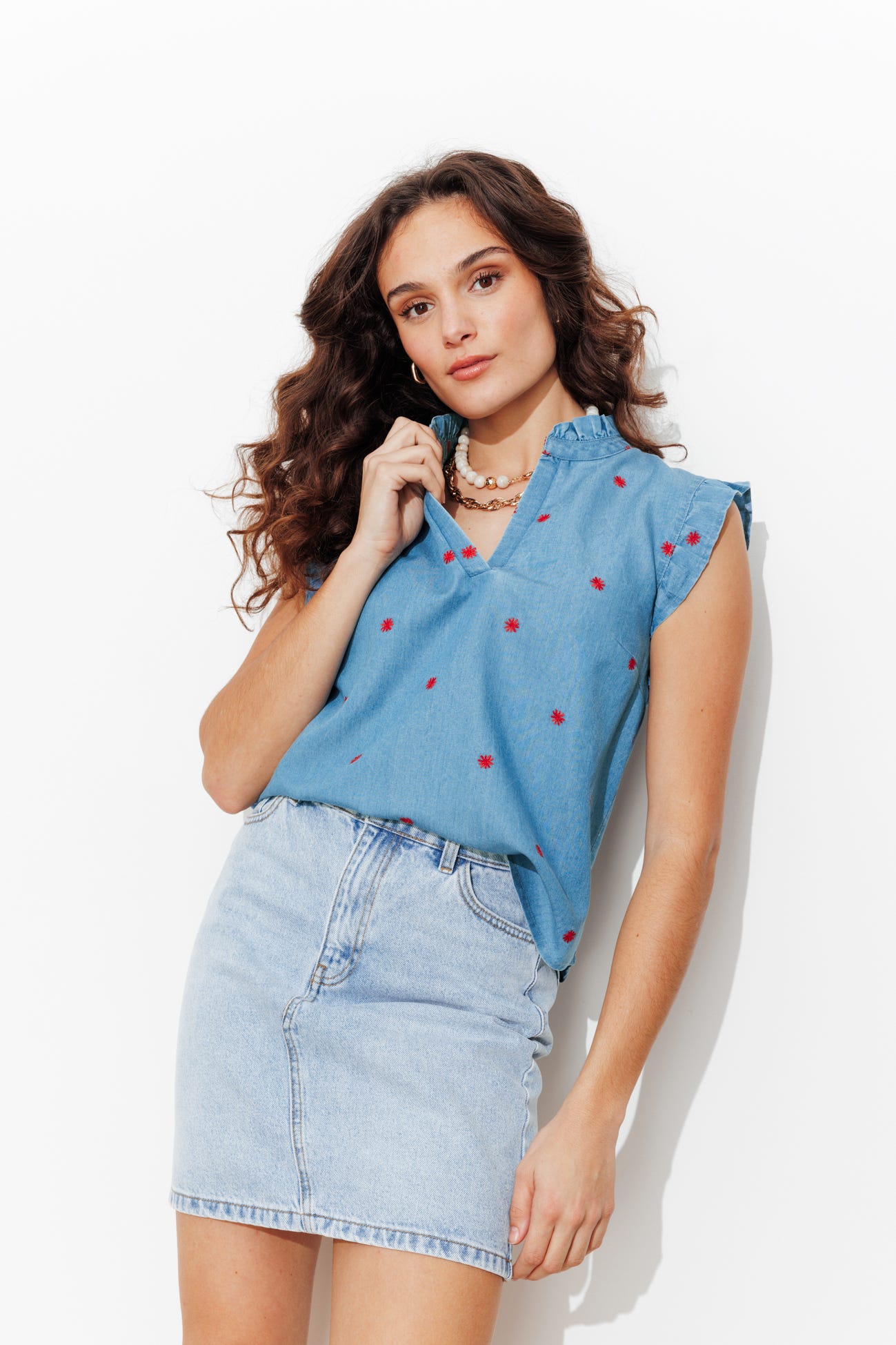 Blouse brodée Femme
