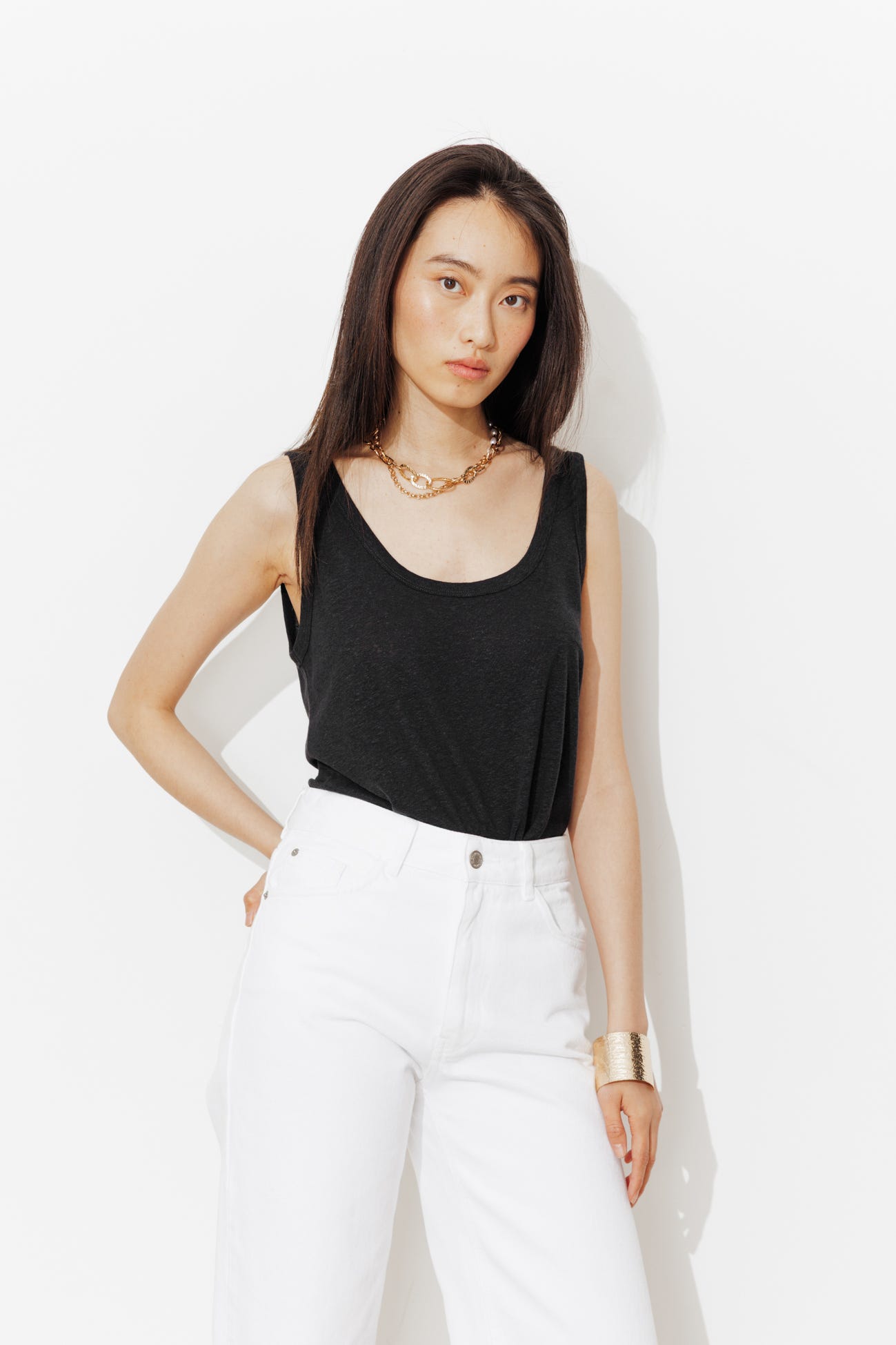 Linen-blend sleeveless top