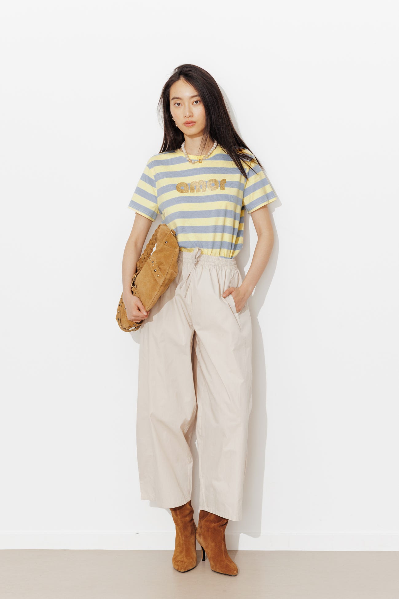 Camiseta de rayas con mensaje