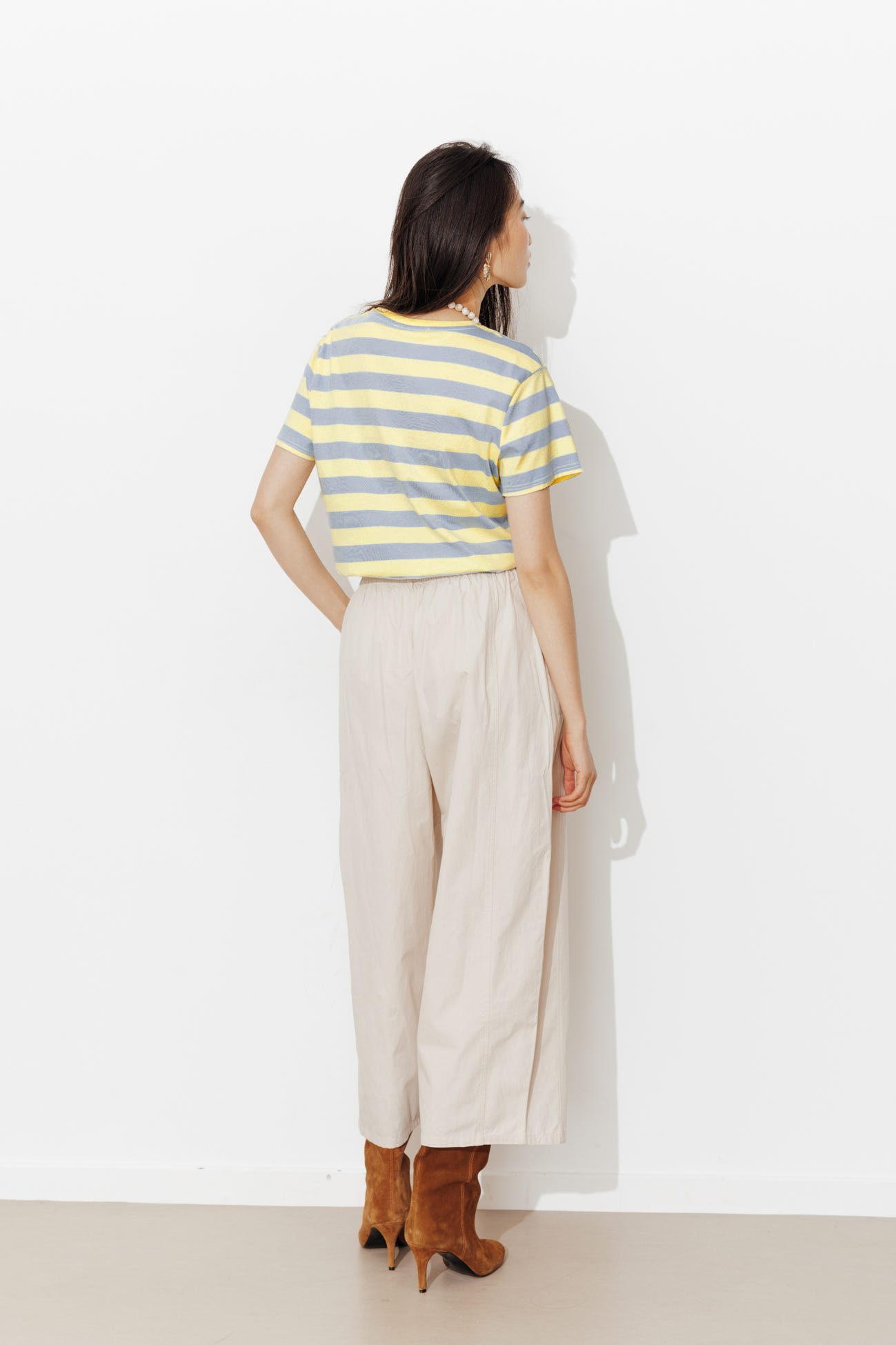 Camiseta de rayas con mensaje