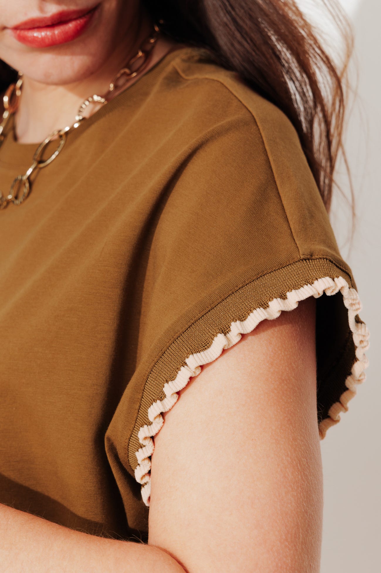 T-shirt with fancy sleeves