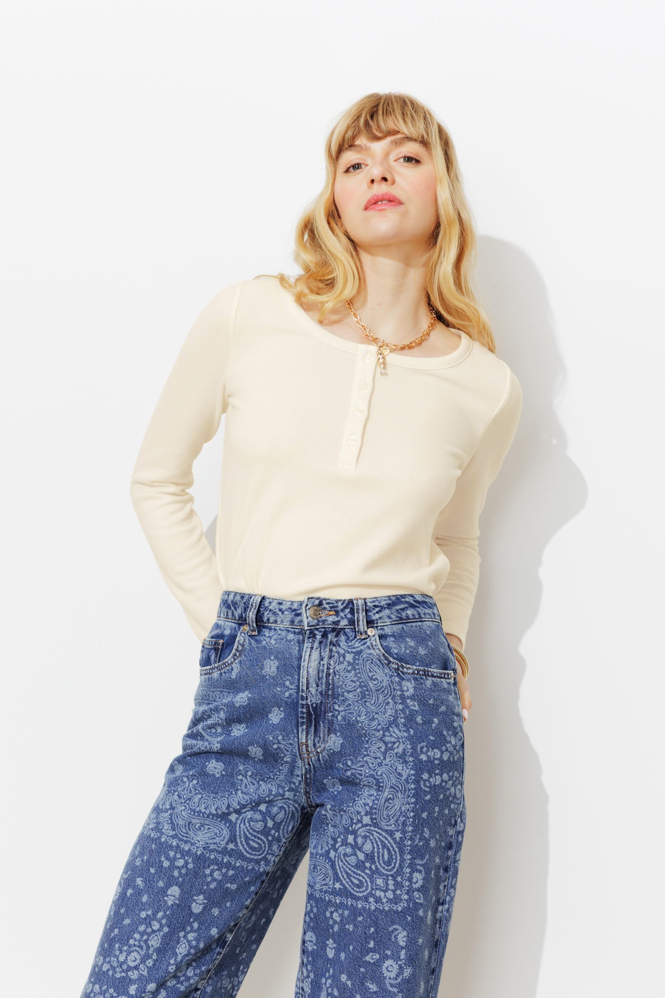 T-shirt col rond boutonné