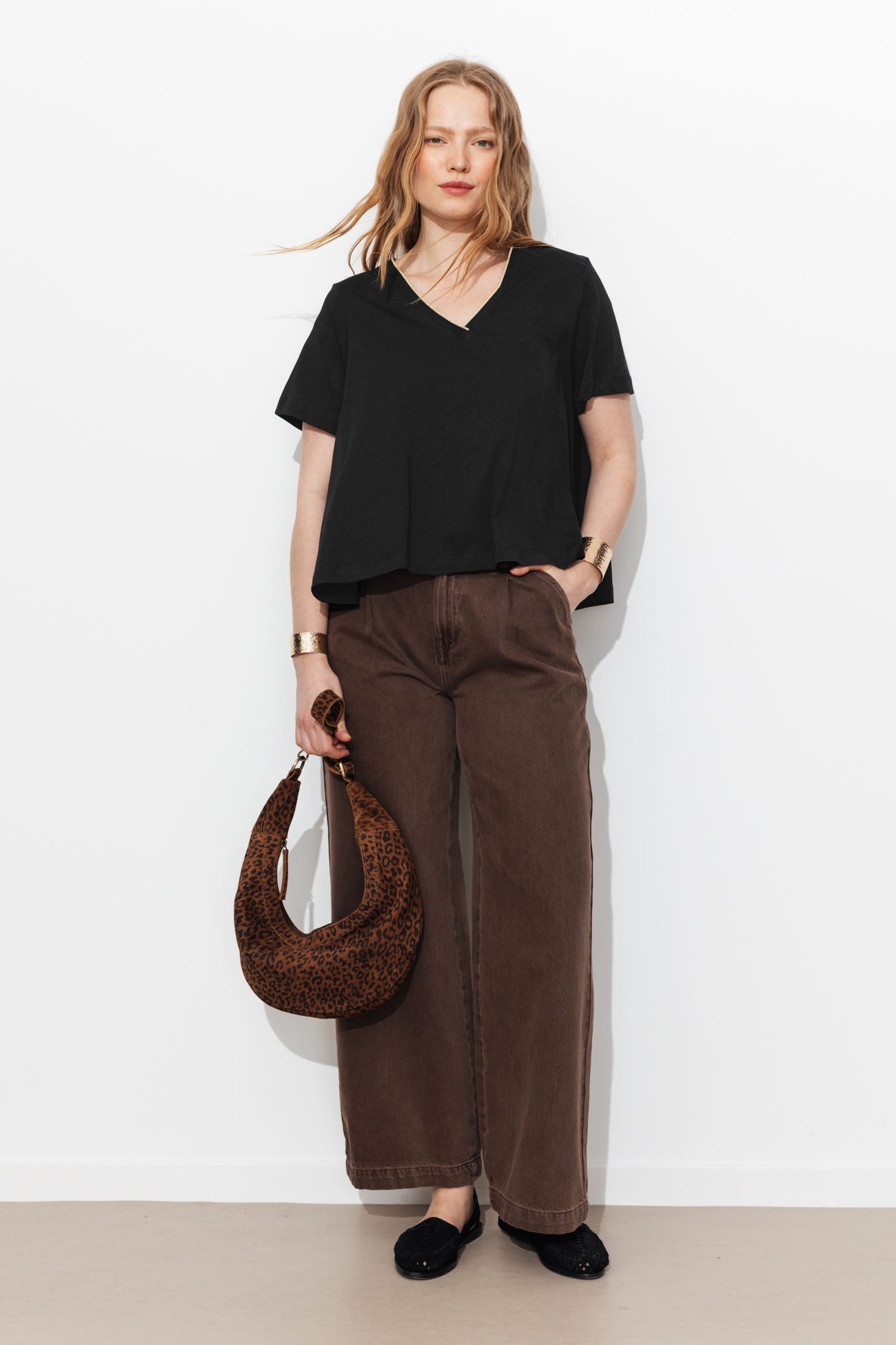 T-shirt évasé col irisé