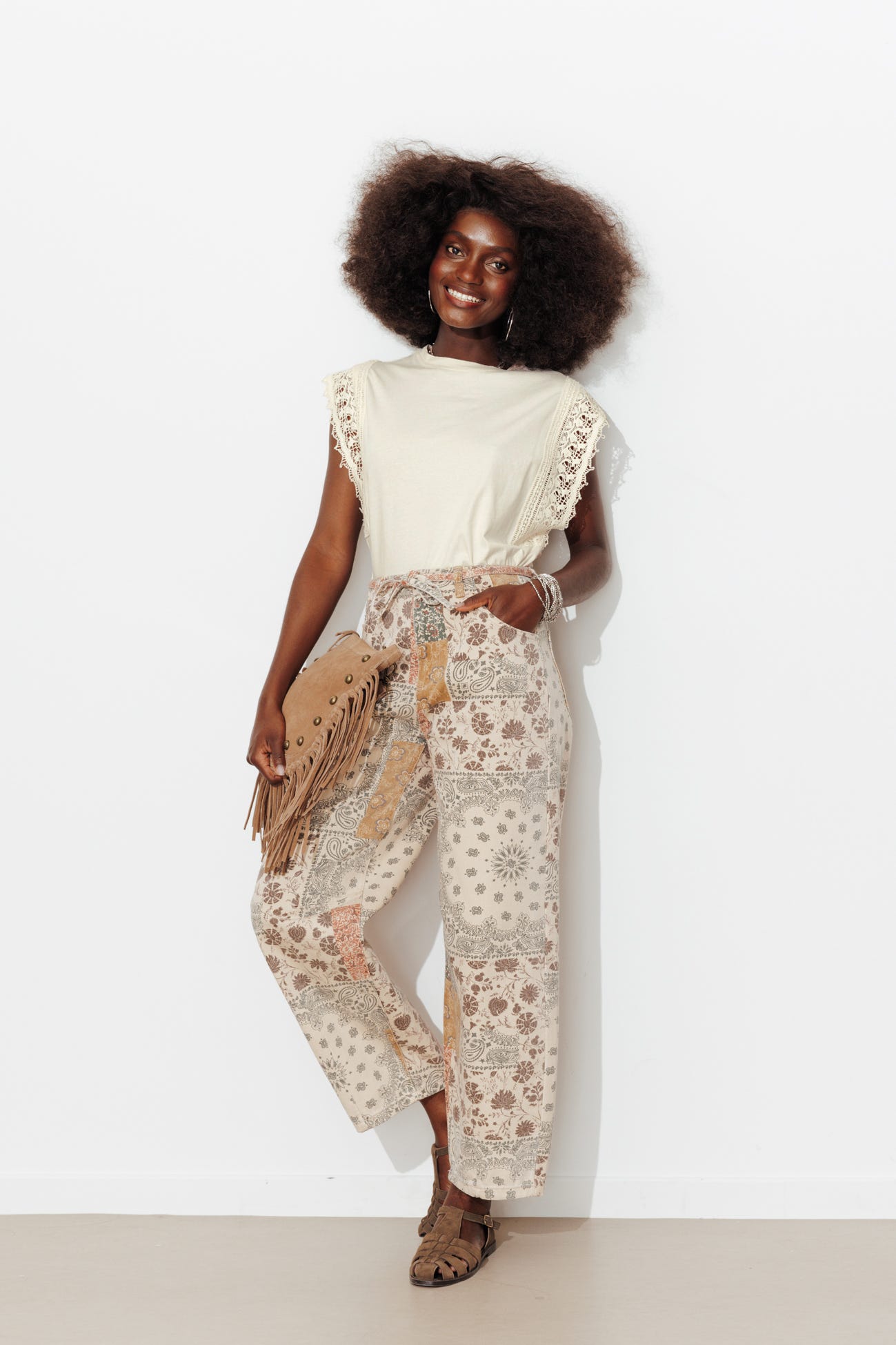 Camiseta detalle crochet