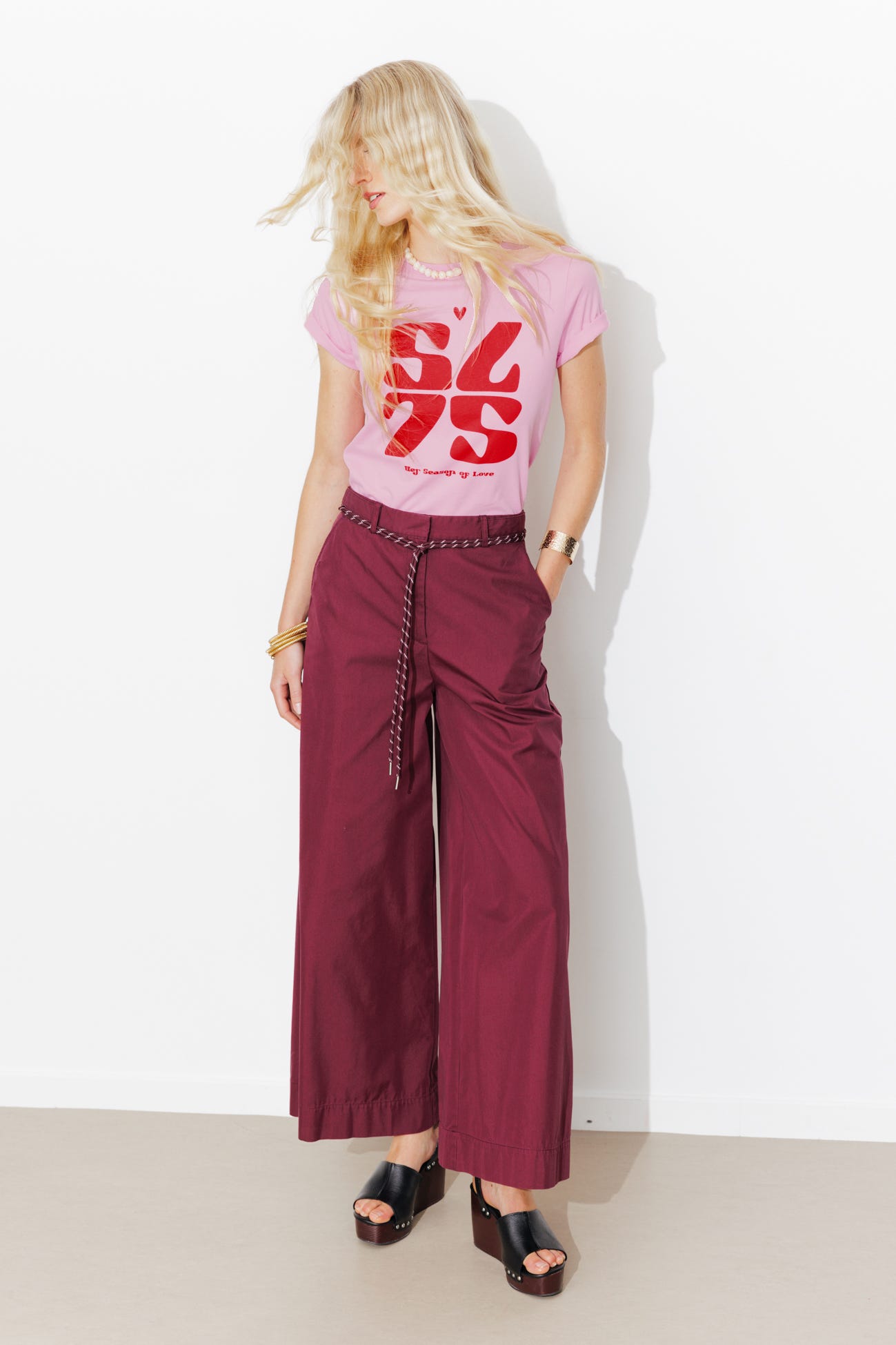 T-shirt à message "75"